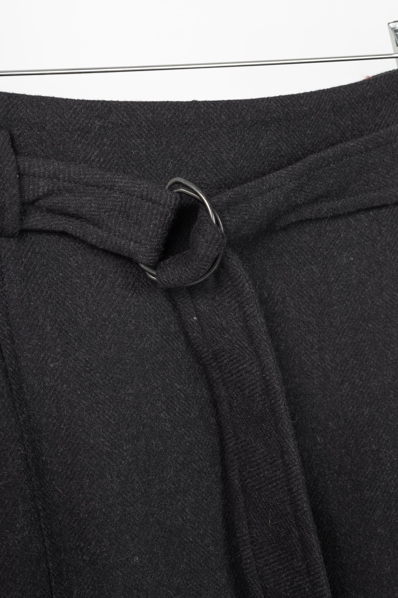 Akris Punto Charcoal Wool Herringbone-Flannel Belted Pencil Skirt