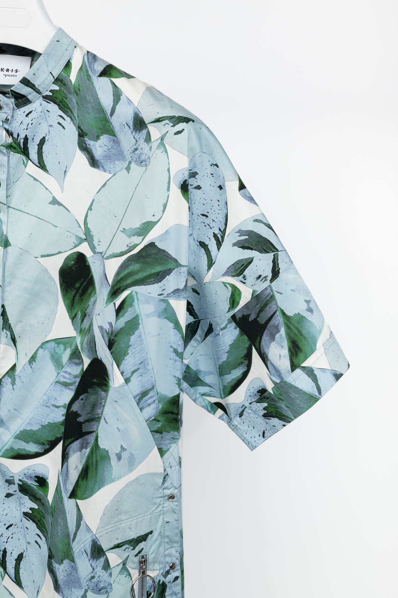Akris Punto "Bleached Denim" Tropical Leaves-Print Cotton Poplin Shift Dress