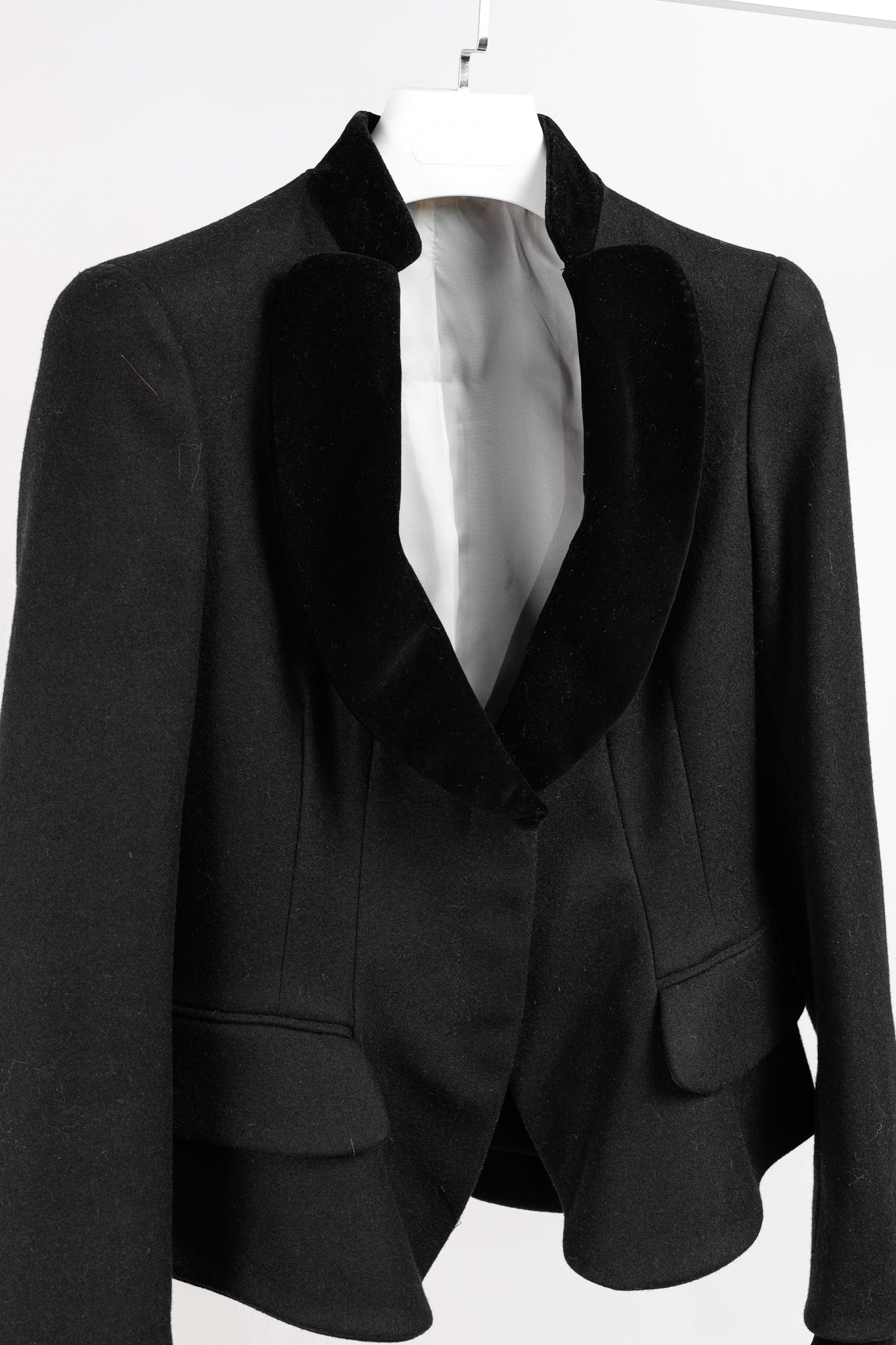 Alexander McQueen PF/12 Black Wool & Cashmere Velvet-Collar Peplum Blazer