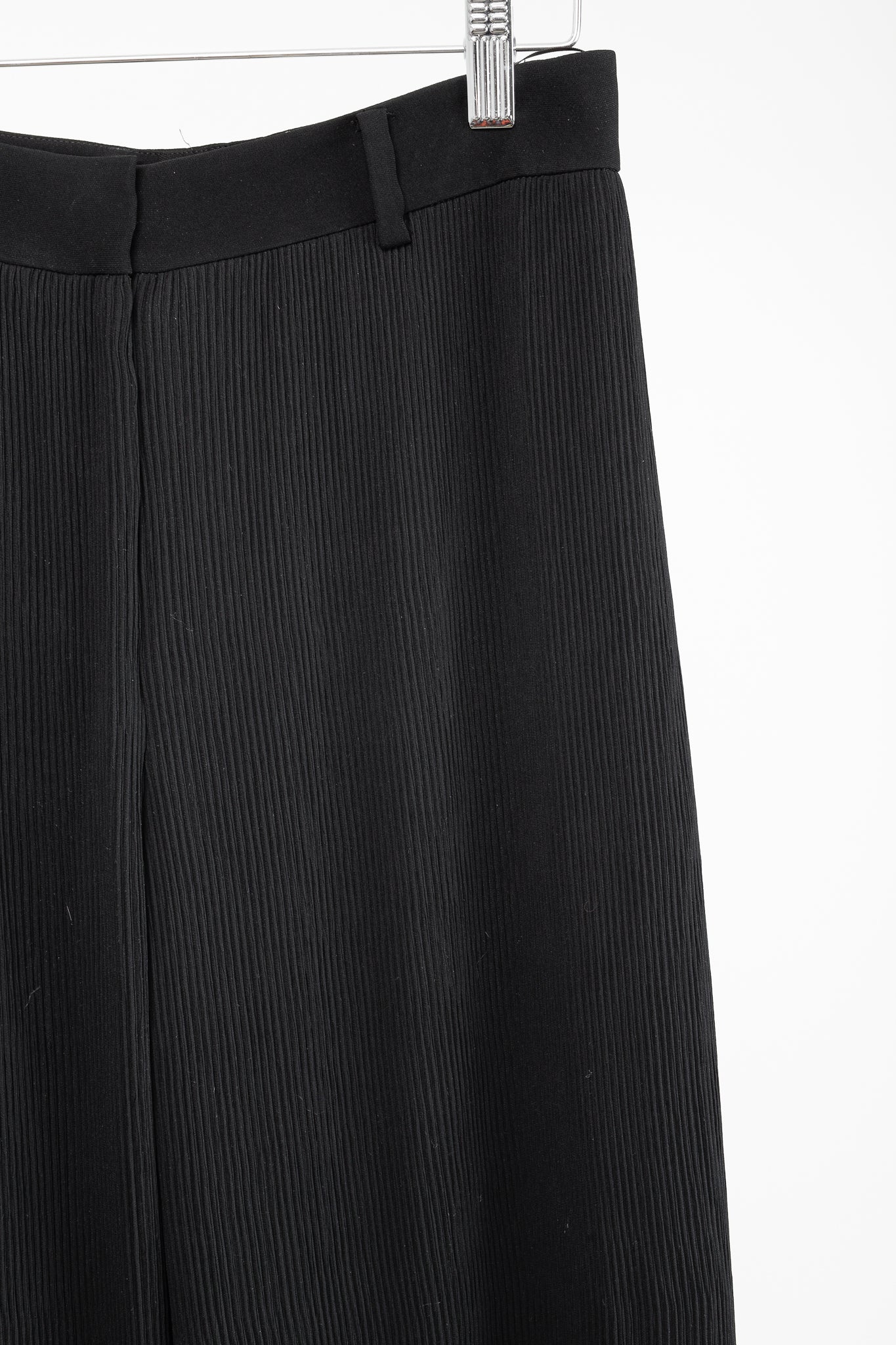 McQ Black Pleated Wide-Leg Lettuce-Hem Pants