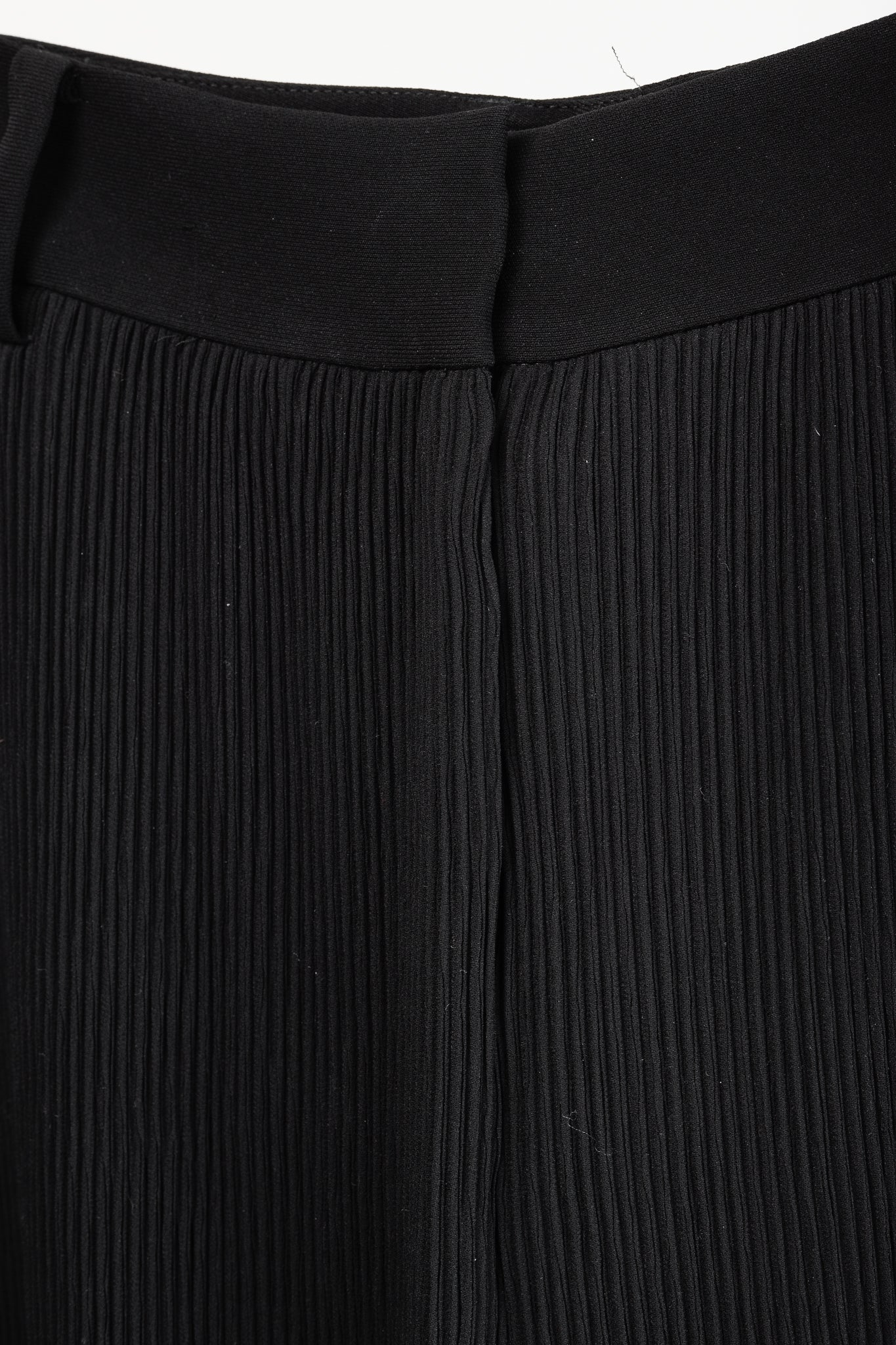 McQ Black Pleated Wide-Leg Lettuce-Hem Pants