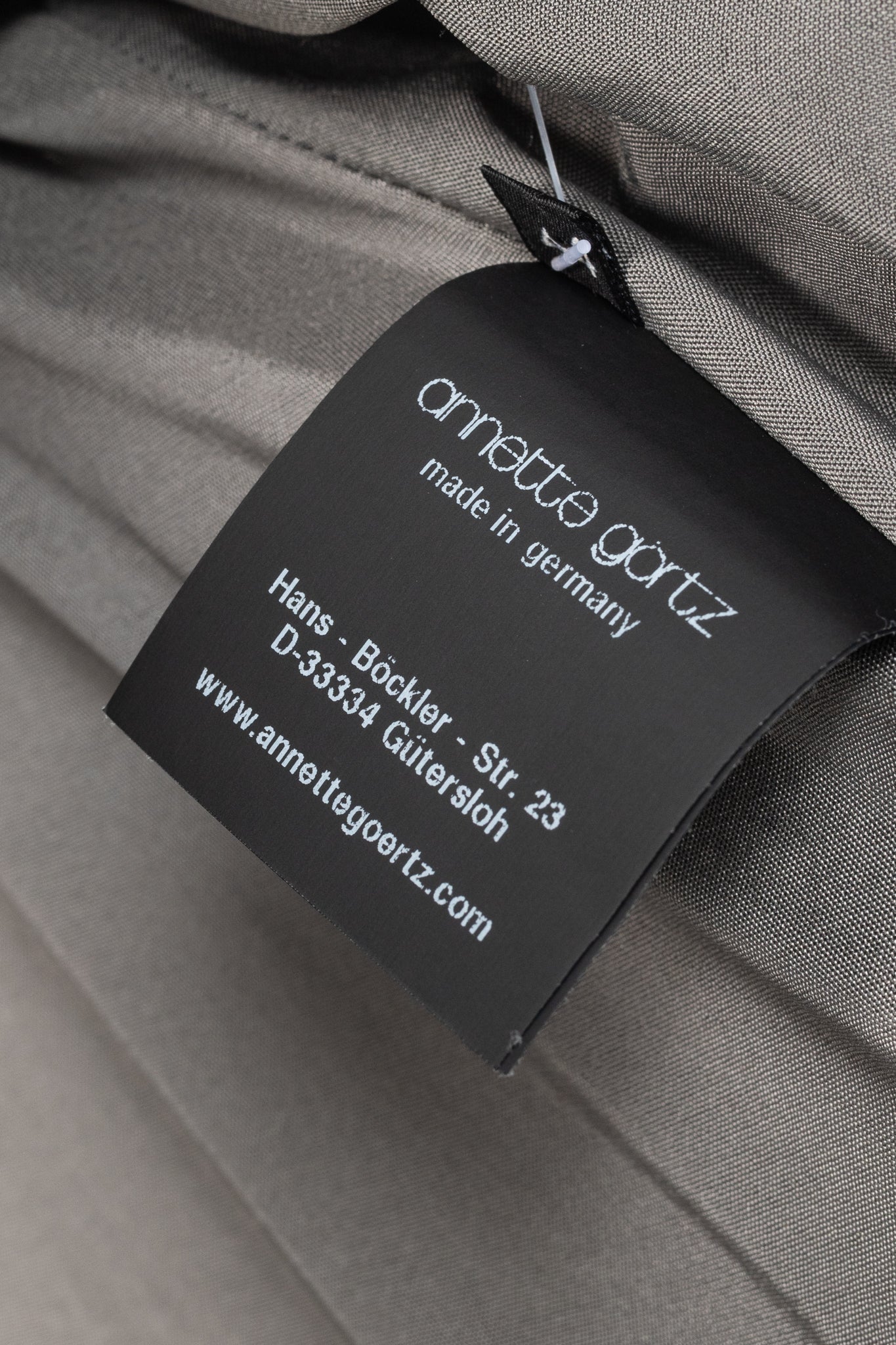 Annette Gortz AW14 Clyde Grey Waxed Pebble-Texture Coat