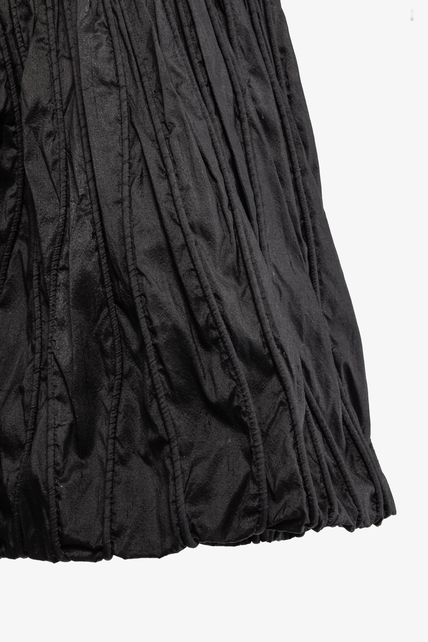 Annette Gortz AW/10 Jil Black Textured-Silk Bubble-Hem Skirt