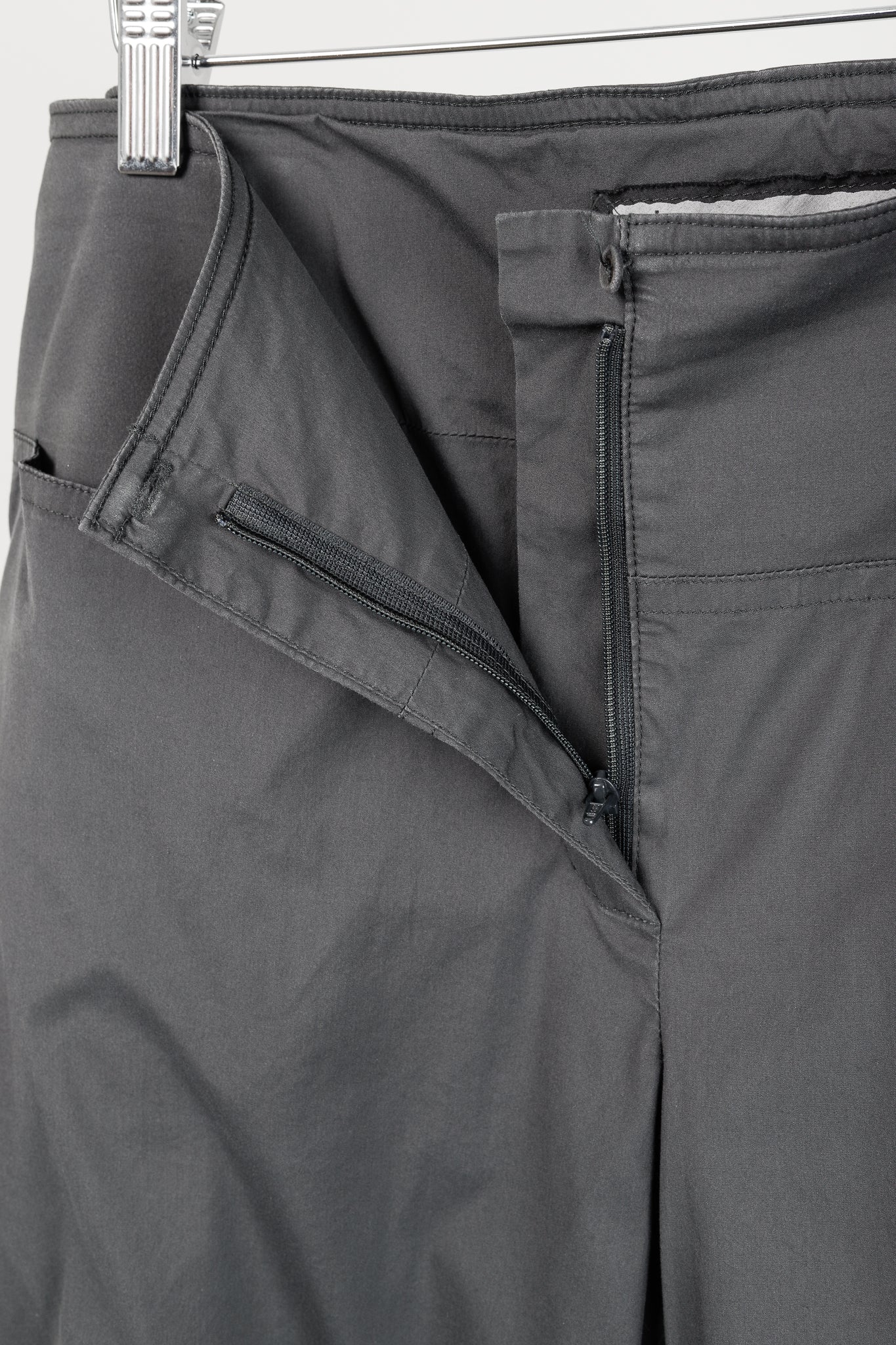 Annette Gortz SS/11 Mao Grey Cotton-Poplin Cropped Pants