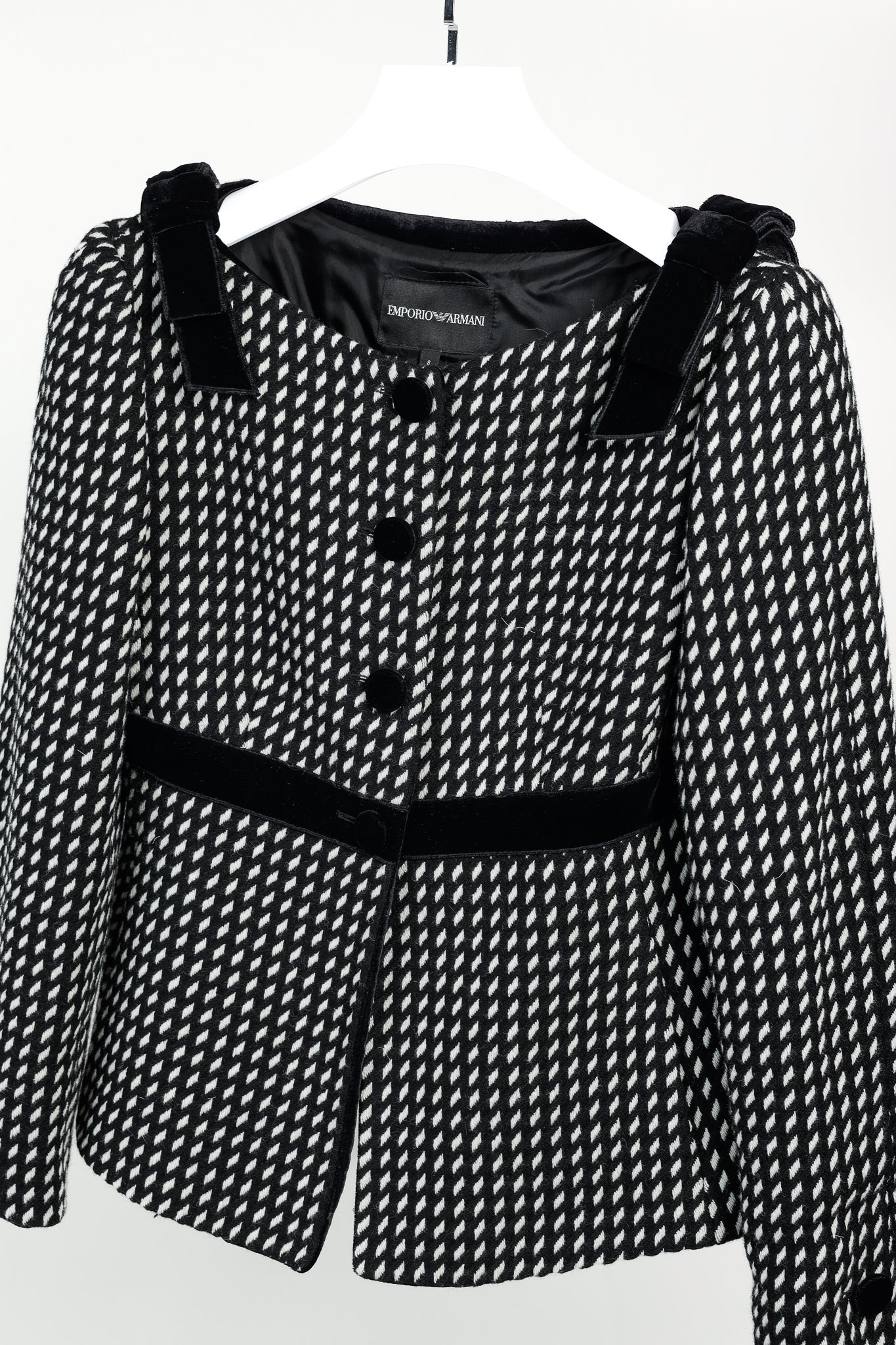 Emporio Armani 2006 Black White Velvet Bow Trimmed Wool Jacket