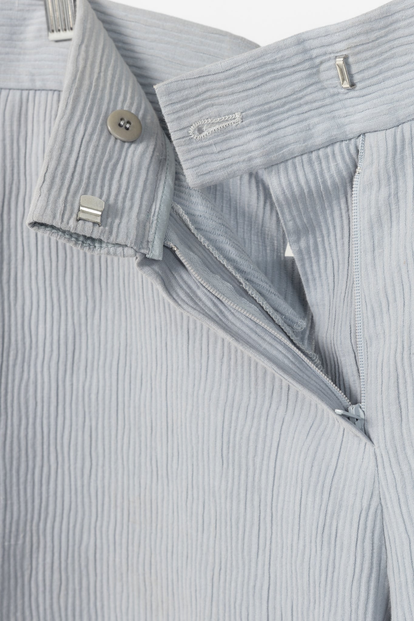 Armani Collezioni Bluish-Grey Cotton & Linen-Blend Textured Wide-Leg Trousers