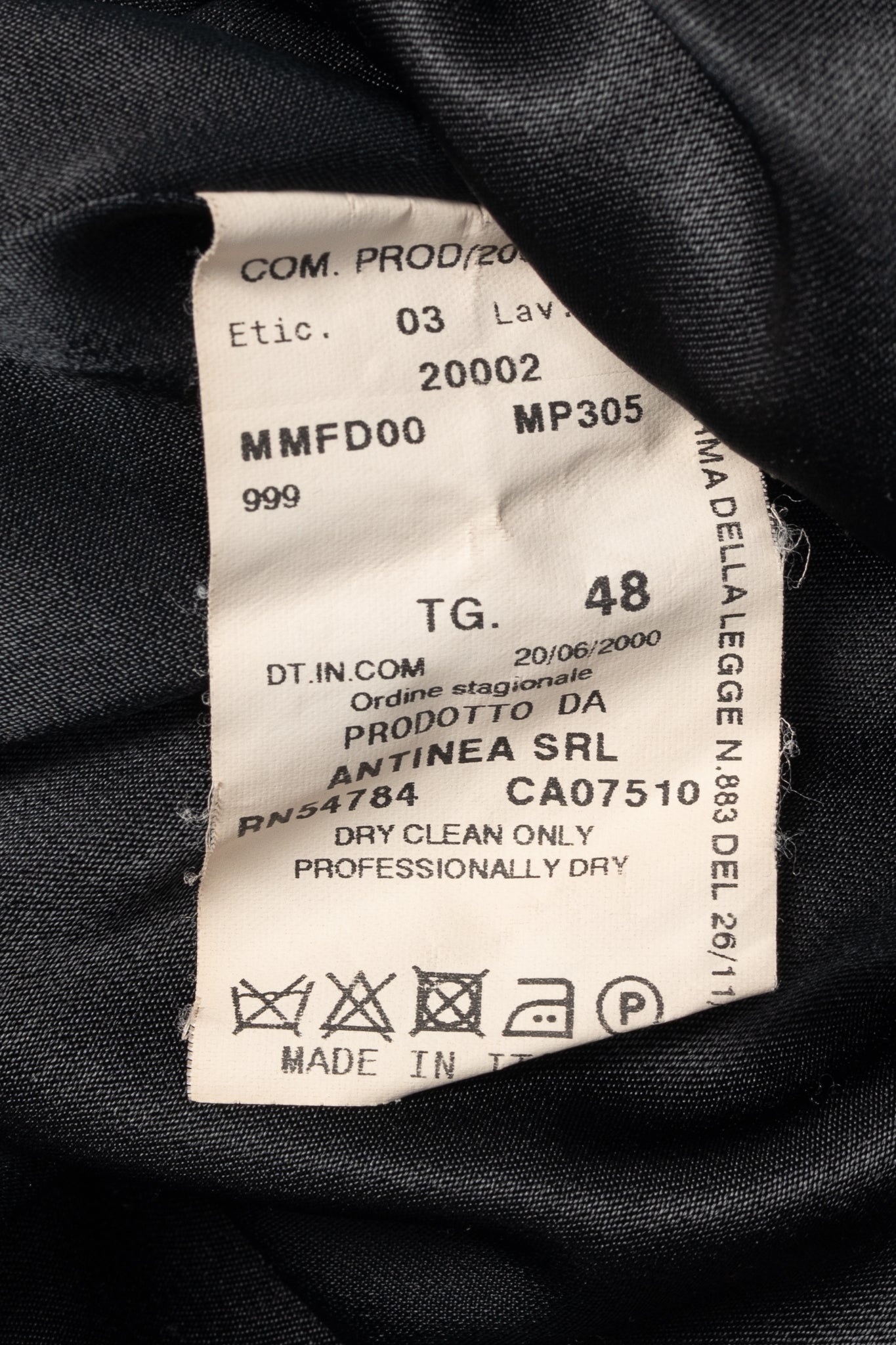 Armani Collezioni Black Puckered-Organza Belted Zip Jacket