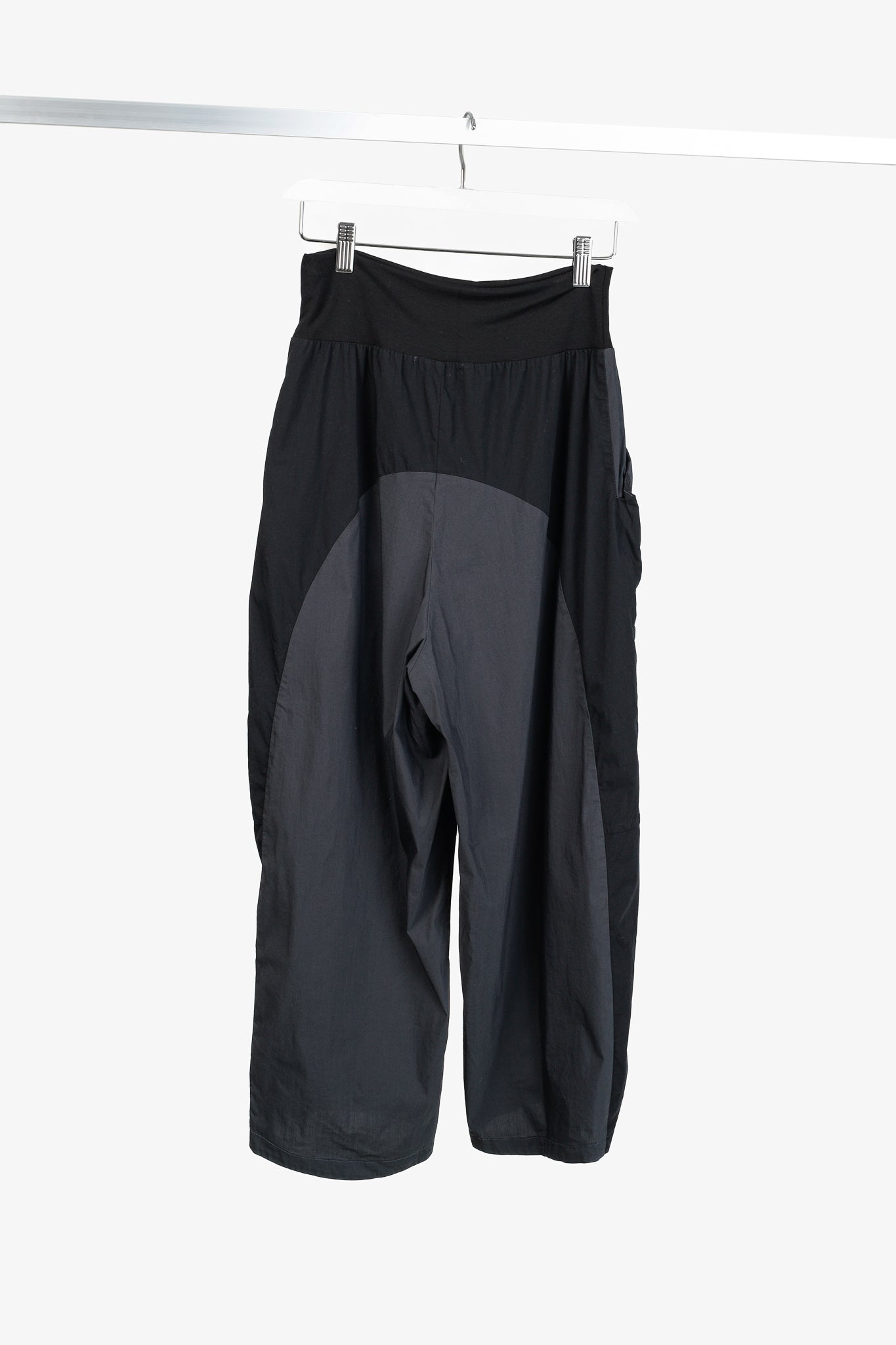 Art Point Grey & Black Cotton Patchwork Cropped Pants