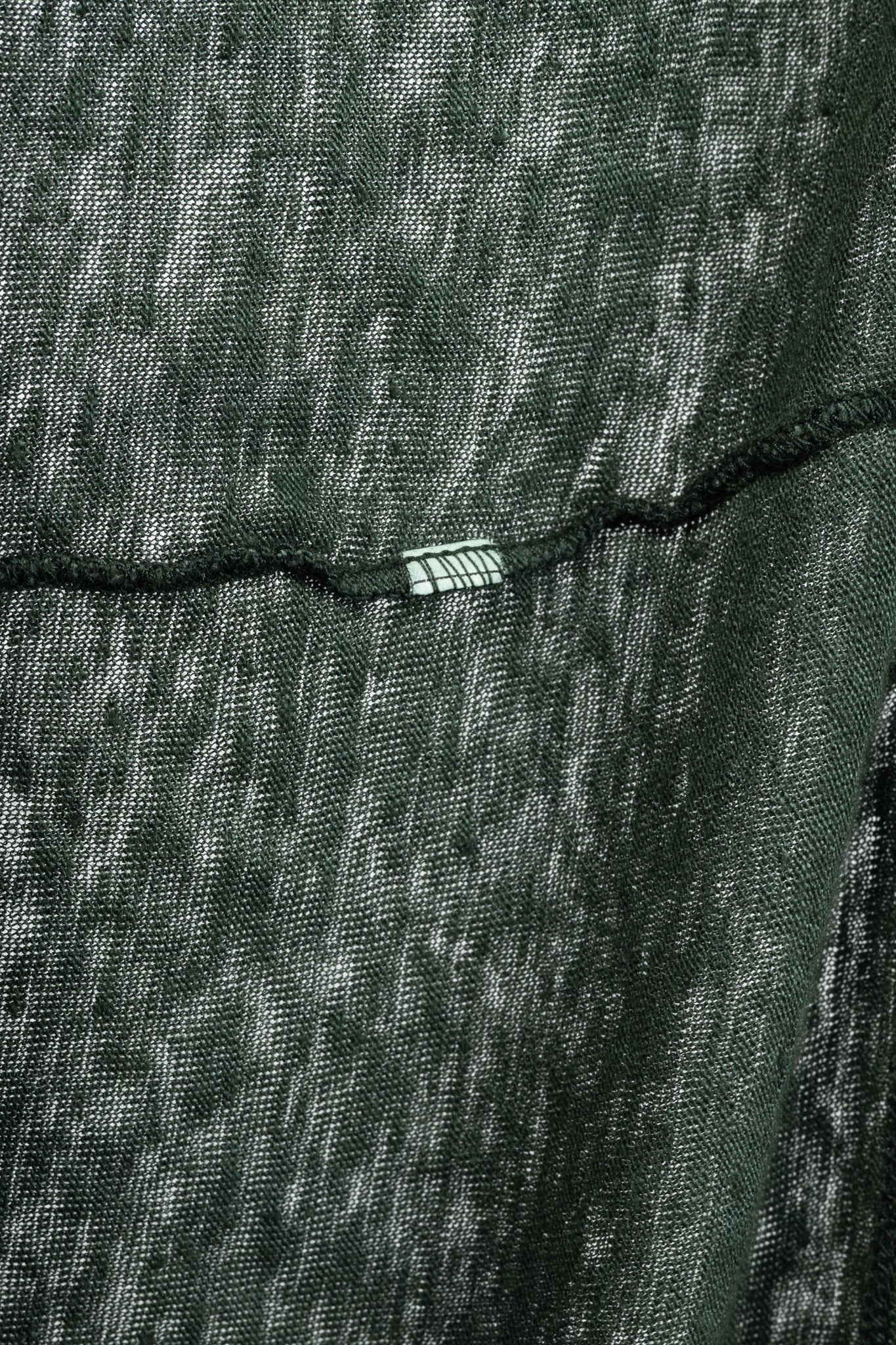 Avant Toi Overprint Green Linen Gradient T-Shirt