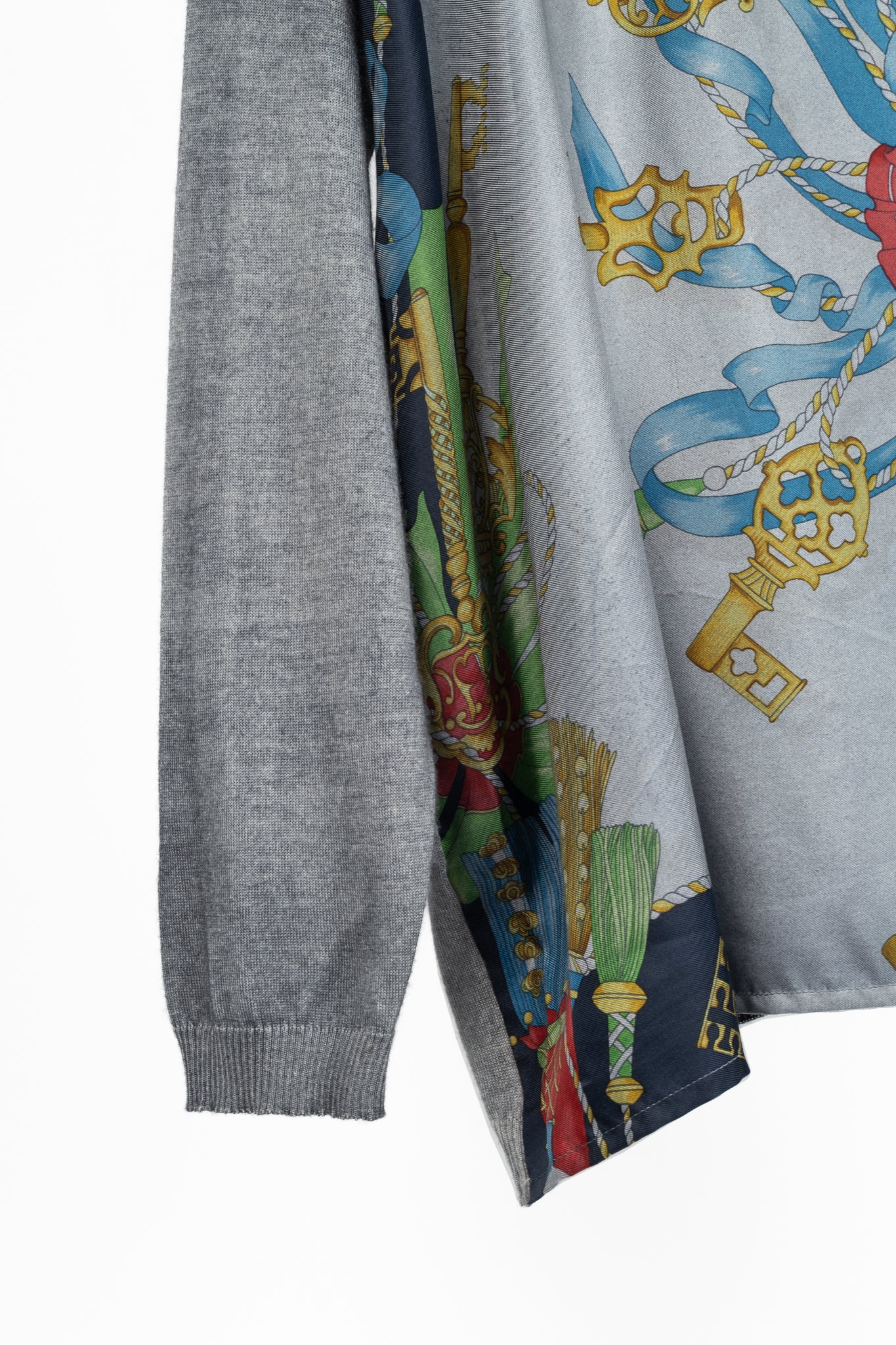 Avant Toi Grey Cashmere & Silk Graphic-Front Sweater