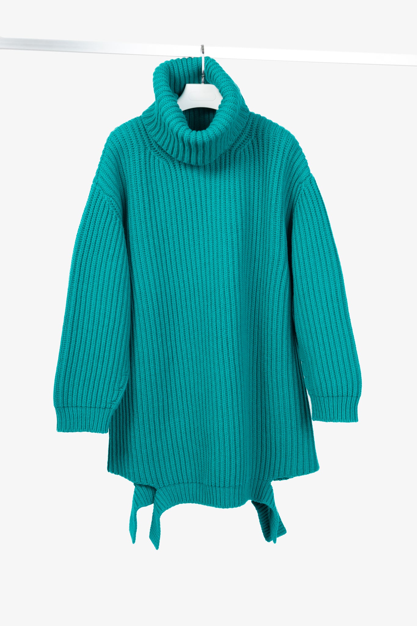 Balenciaga AW17 Runway Turquoise Oversized Ribbed Wool Turtleneck Sweater