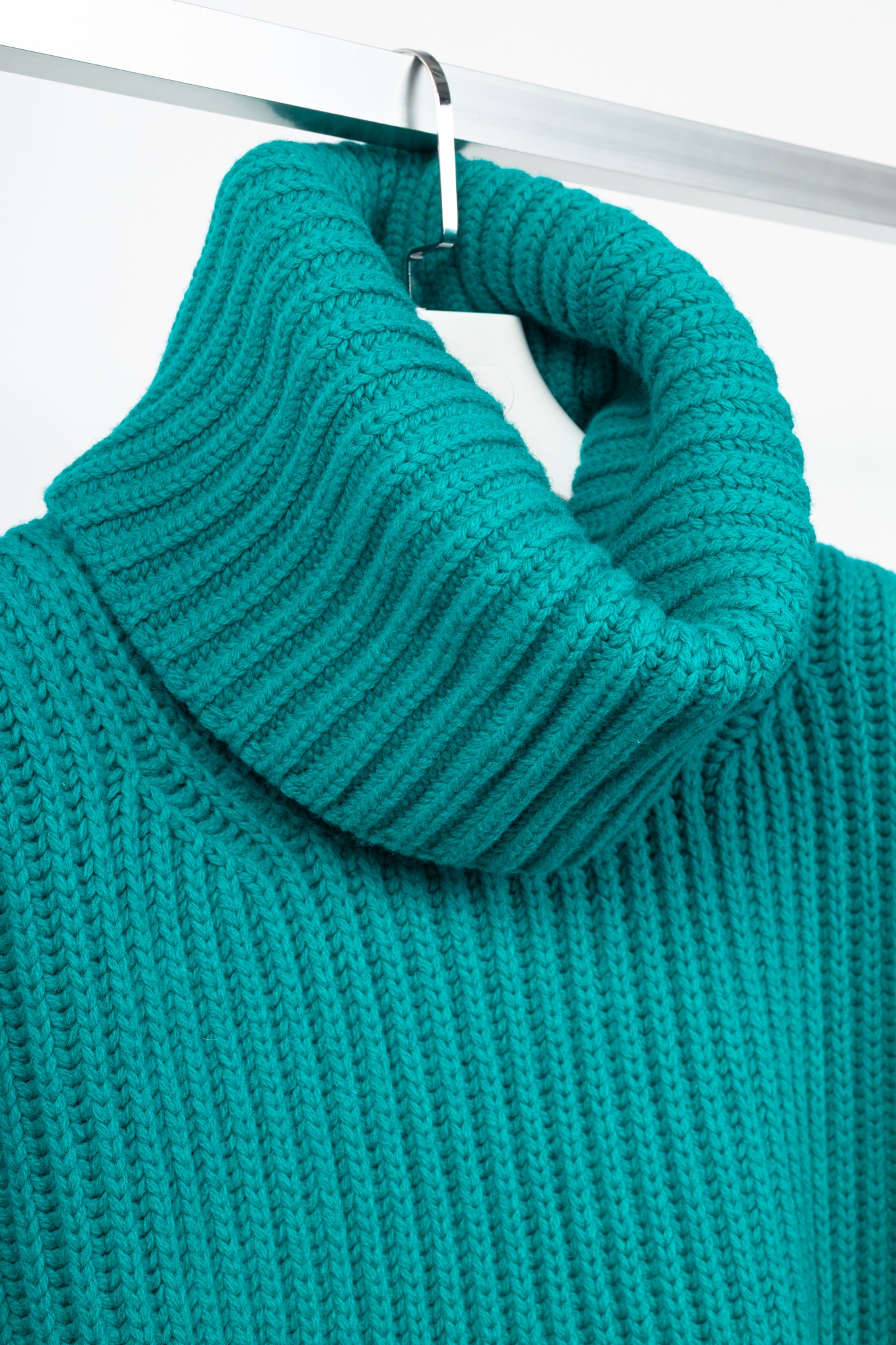 Balenciaga AW17 Runway Turquoise Oversized Ribbed Wool Turtleneck Sweater