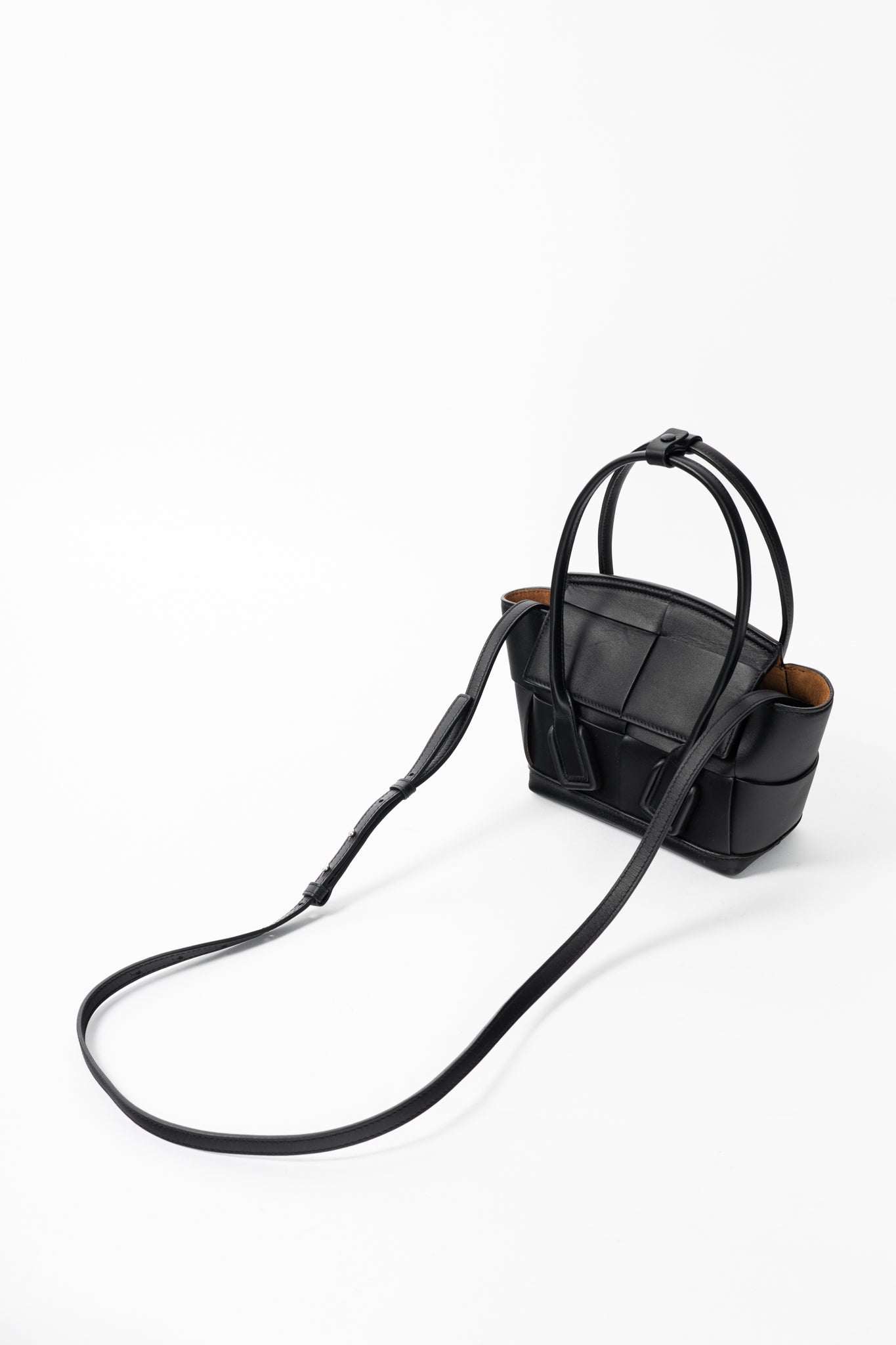 Bottega Veneta Mini Arco 29 Black Intrecciato Tote