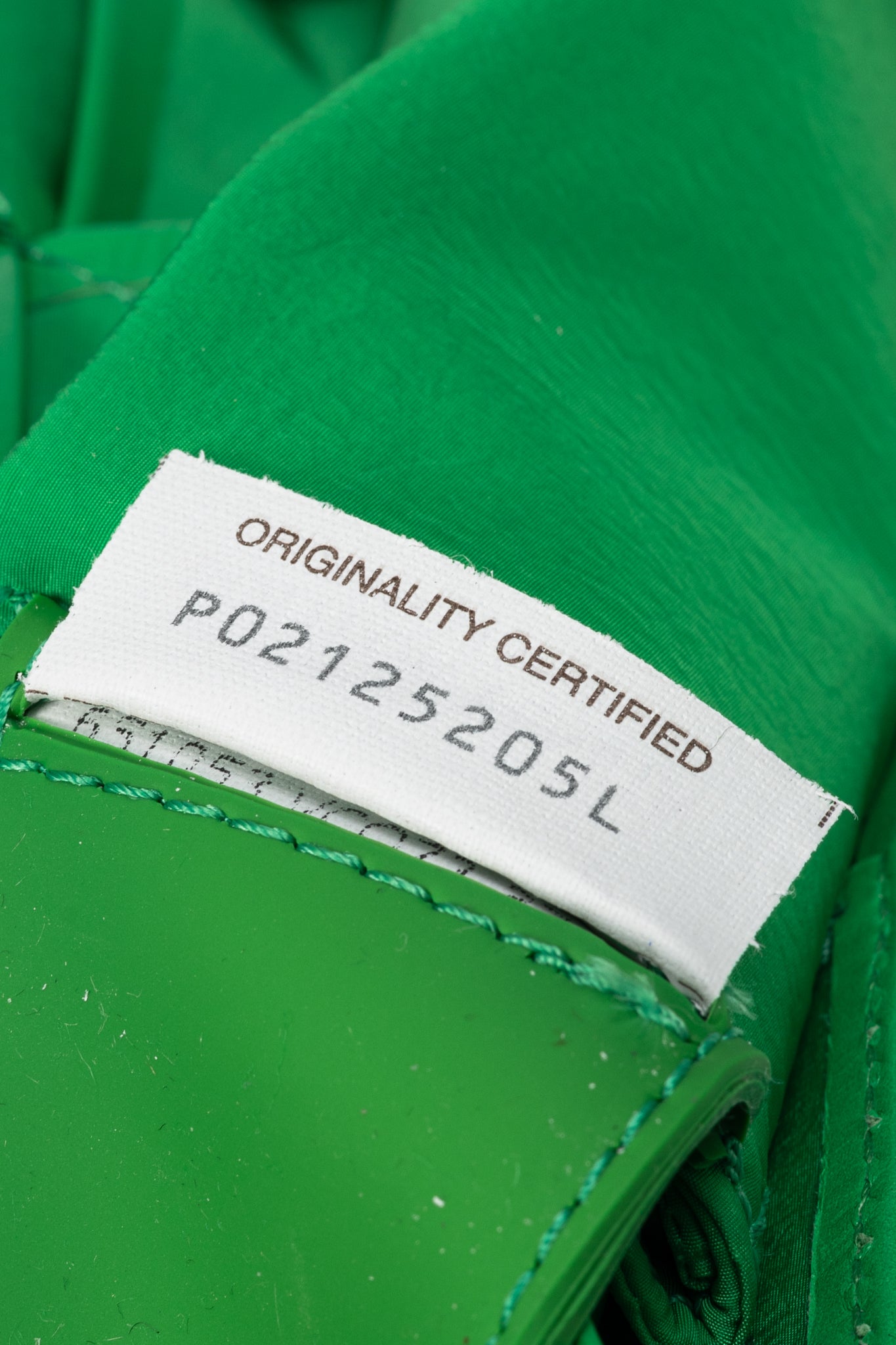 Bottega Veneta Cassette Mini Green Intreccio-Woven Belt Bag