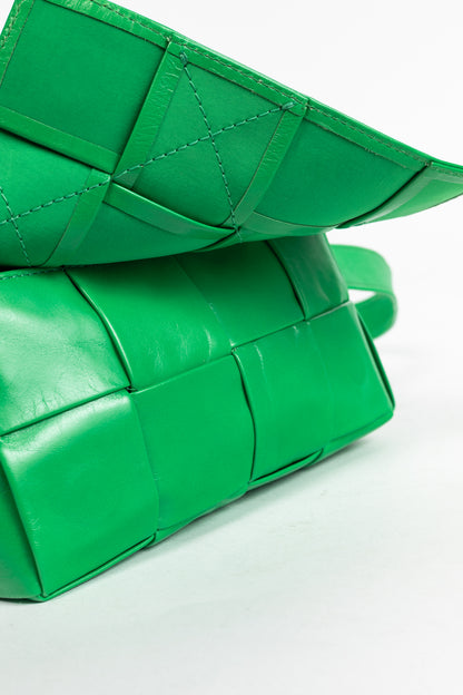 Bottega Veneta Cassette Mini Green Intreccio-Woven Belt Bag
