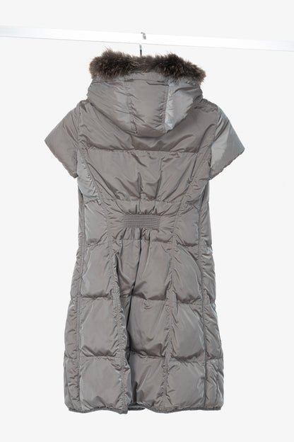 Brunello Cucinelli Grey Quilted Fur-Hood Cap-Sleeve Puffer Down Coat