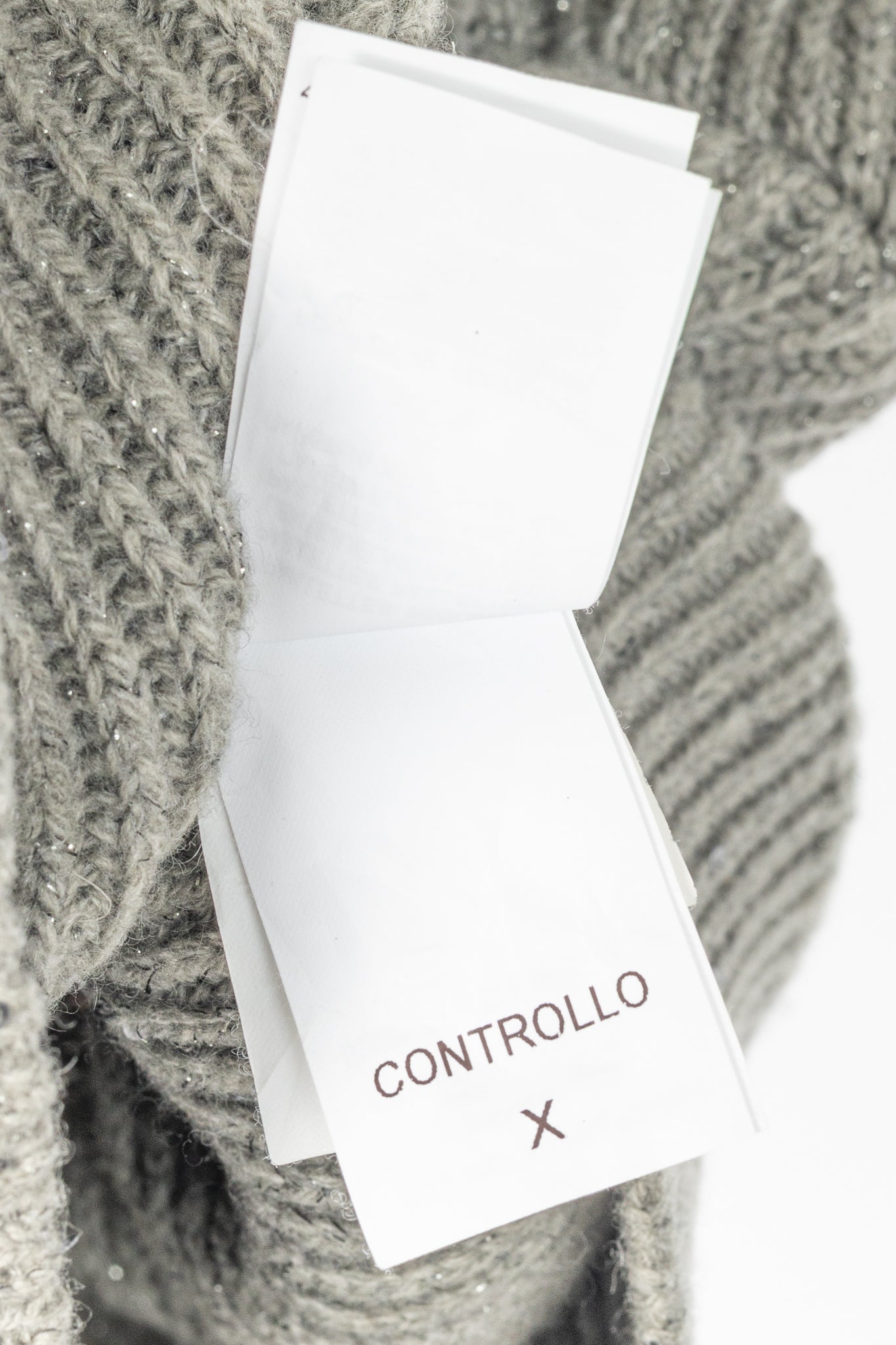 Brunello Cucinelli AW22 Grey Cashmere-Blend Sequin Turtleneck Sweater