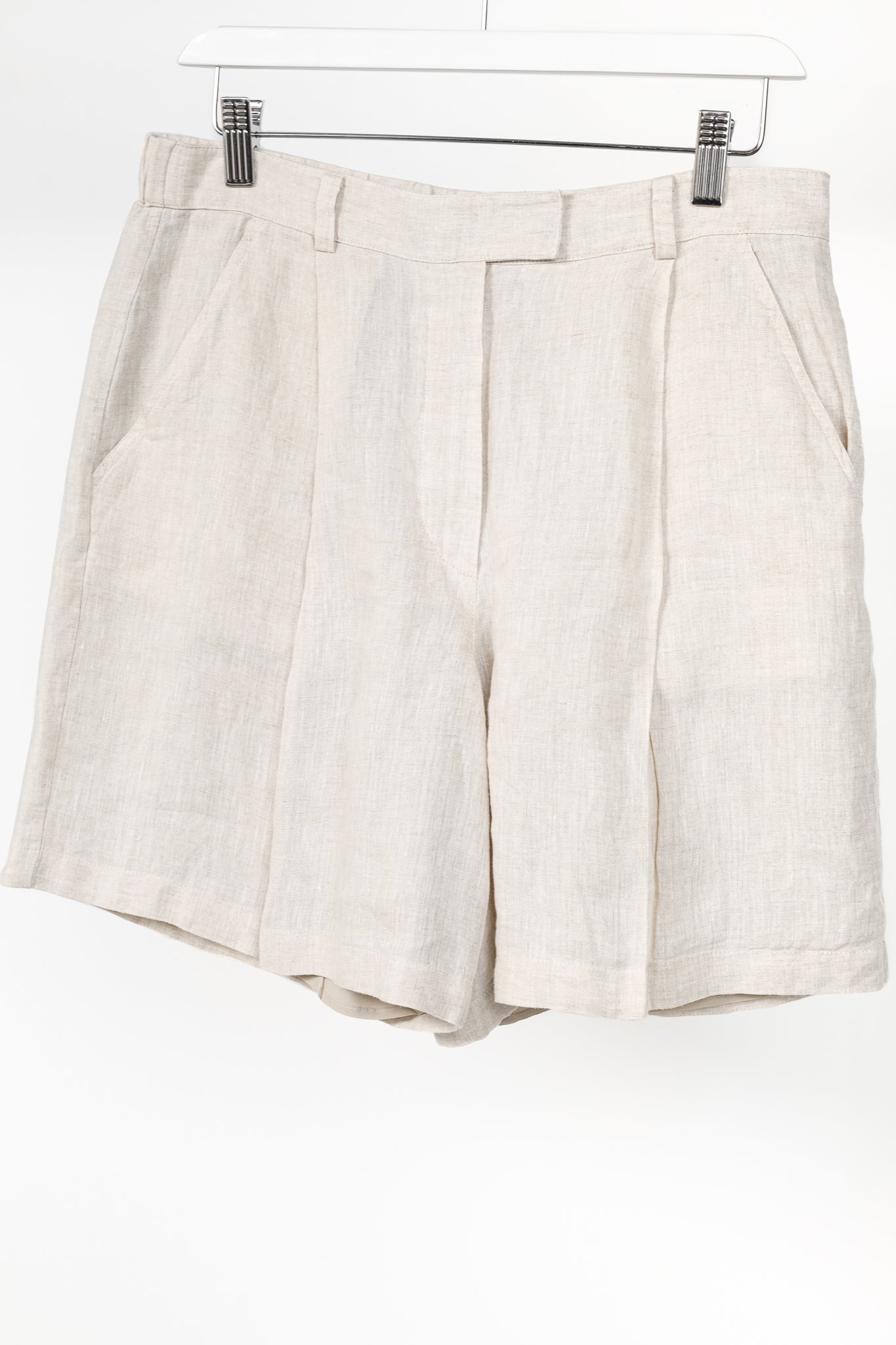 Brunello Cucinelli Beige Linen Pleat-Front Shorts