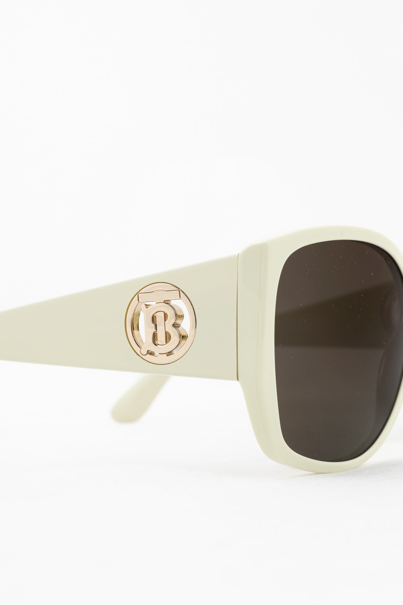 Burberry SS19 Runway BE4920 White Acetate Logo-Temple Oversized Butterfly Frame Sunglasses