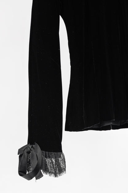 Carolyne Roehm Vintage Black Velvet Lace-Trim Top