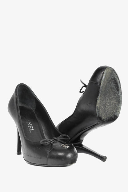 Chanel Black Leather CC-Cap-Toe Bow Pumps