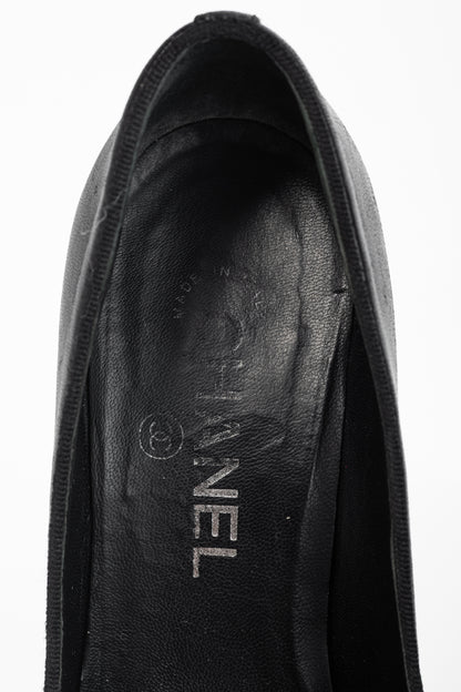 Chanel Black Leather CC-Cap-Toe Bow Pumps