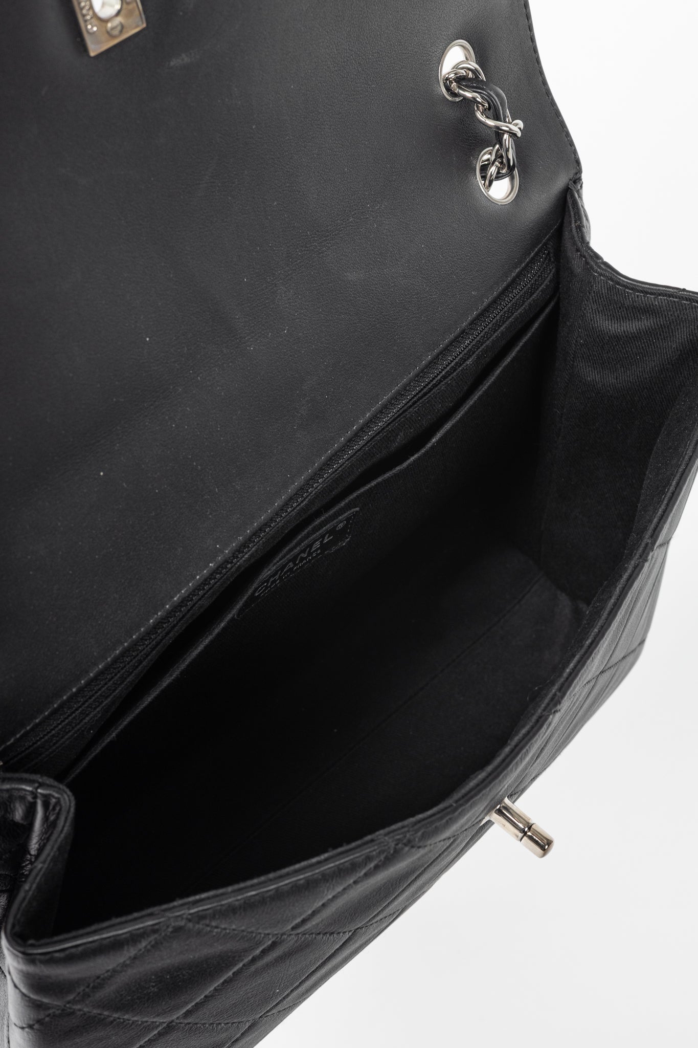 Chanel 12C In the Business Flap Noir Leather Quilted Shoulder Bag