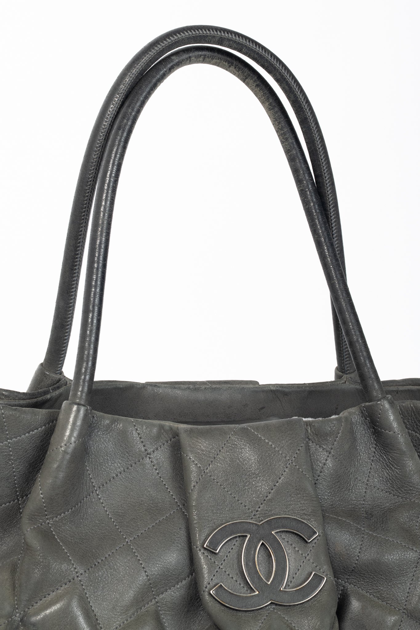 Chanel Sloane Square Grey Leather Quilted Tote
