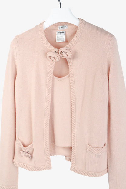 Chanel SS/05 Light Pink Cashmere Rosette Sweater Twinset