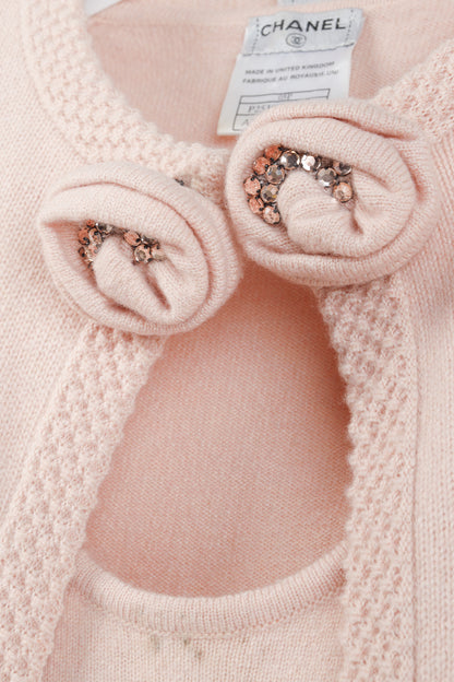 Chanel SS/05 Light Pink Cashmere Rosette Sweater Twinset