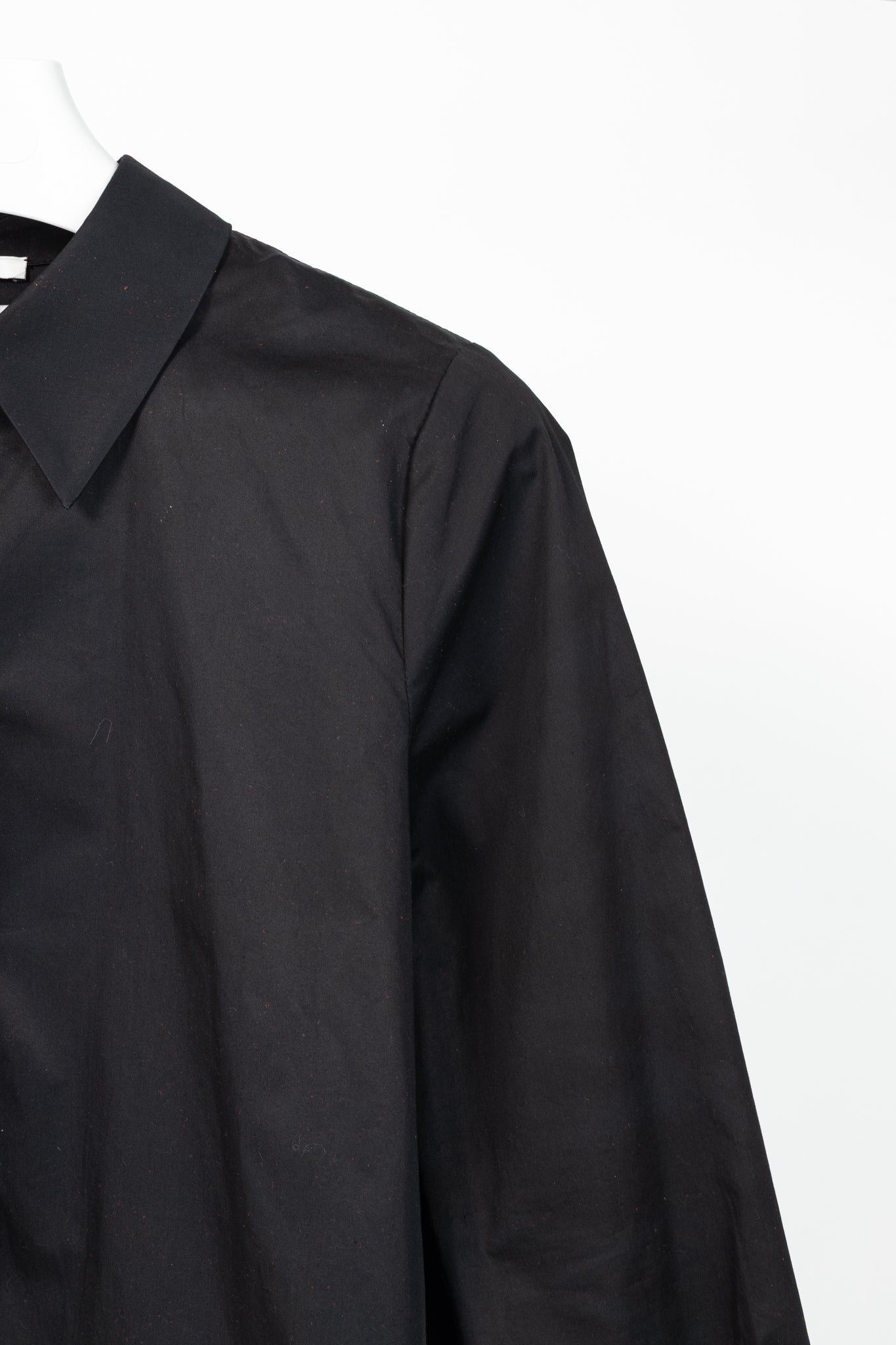 Co SS18 Black Cotton Poplin Pleated-Back Shirt