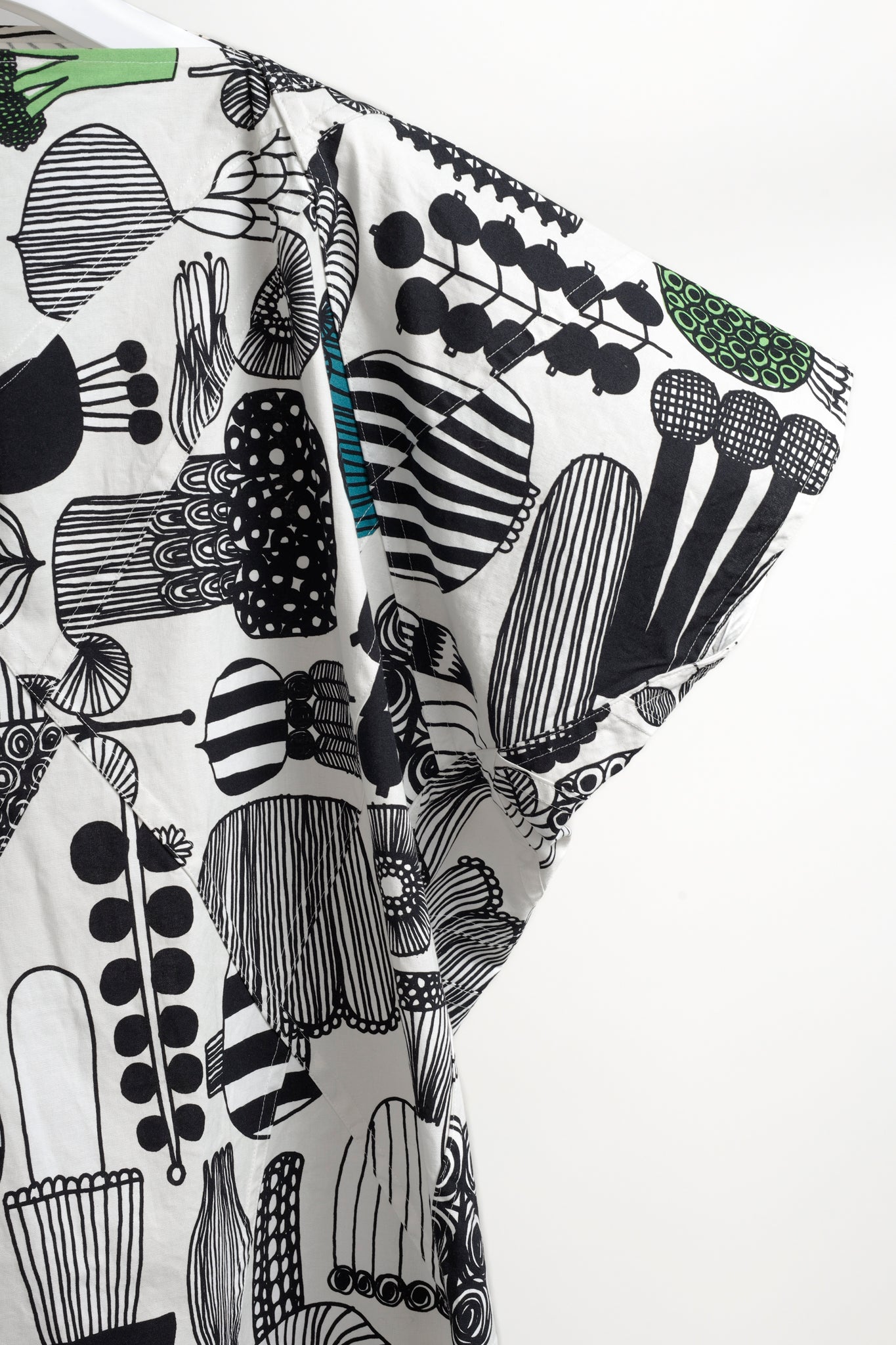 Junya Watanabe x Marimekko 2017 Black White Veggie Print Tunic