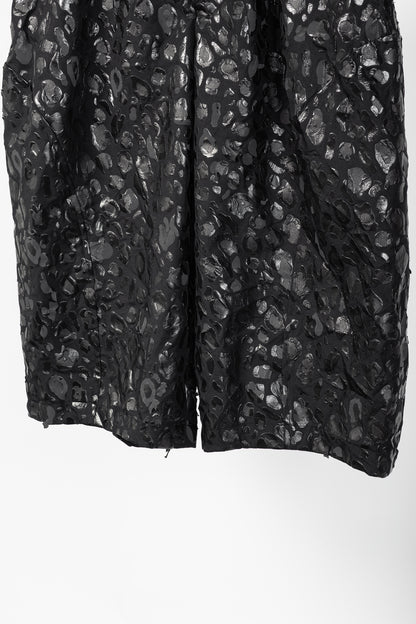 BLACK Comme des Garcons Black Leopard-Twill Balloon Shorts