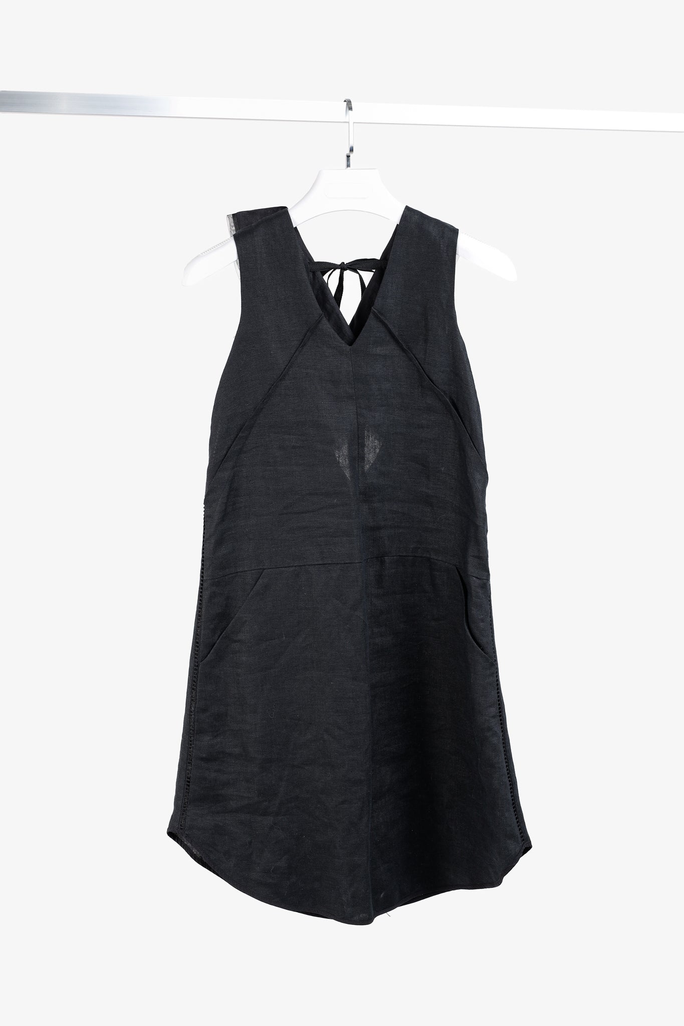 Denis Gagnon Ruffle Back Sleeveless Black Linen Dress