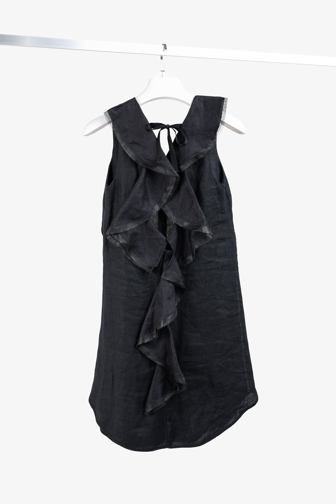 Denis Gagnon Ruffle Back Sleeveless Black Linen Dress