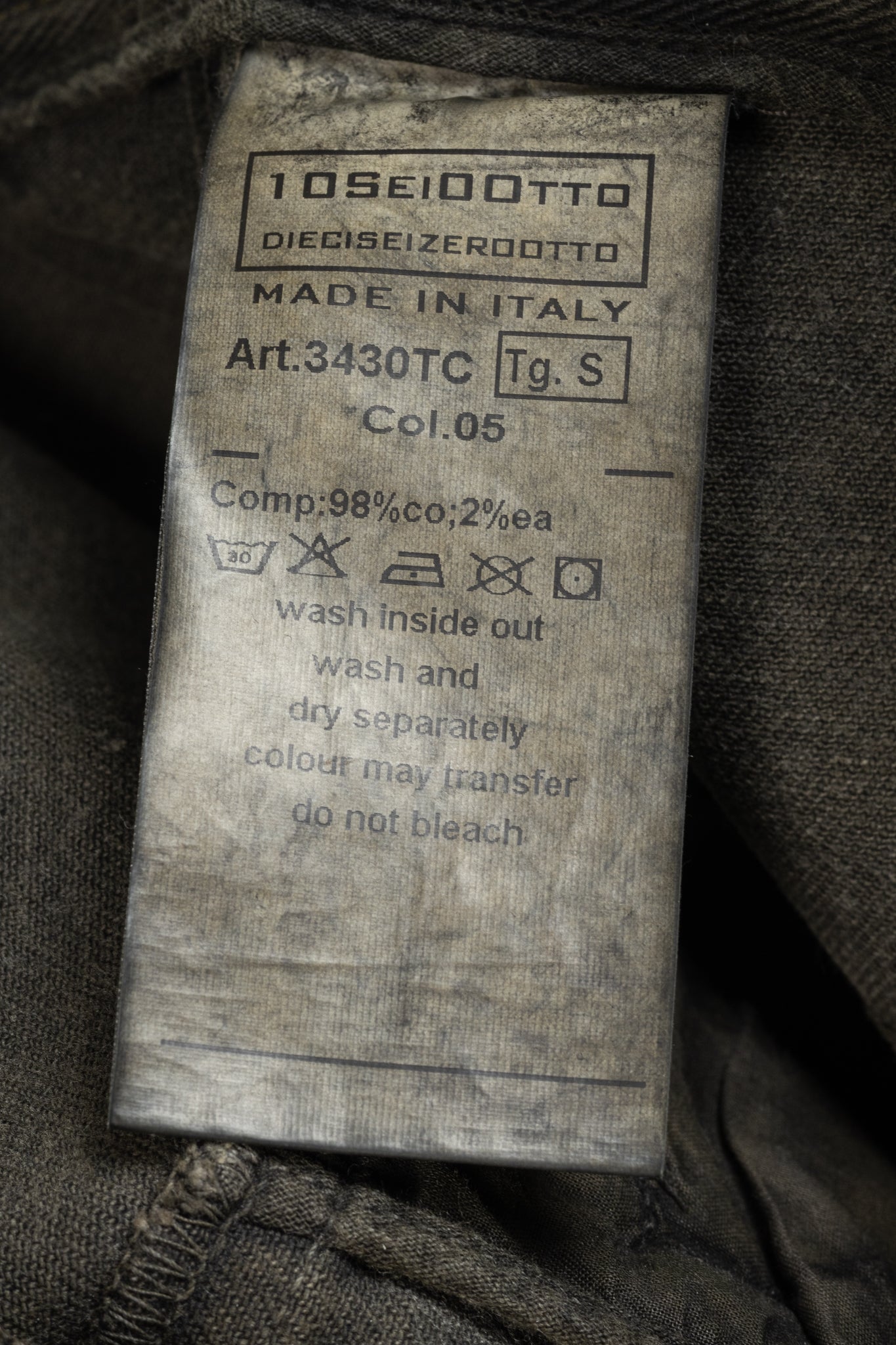 10sei0otto Green Cotton Staggered-Hem Slim Jeans