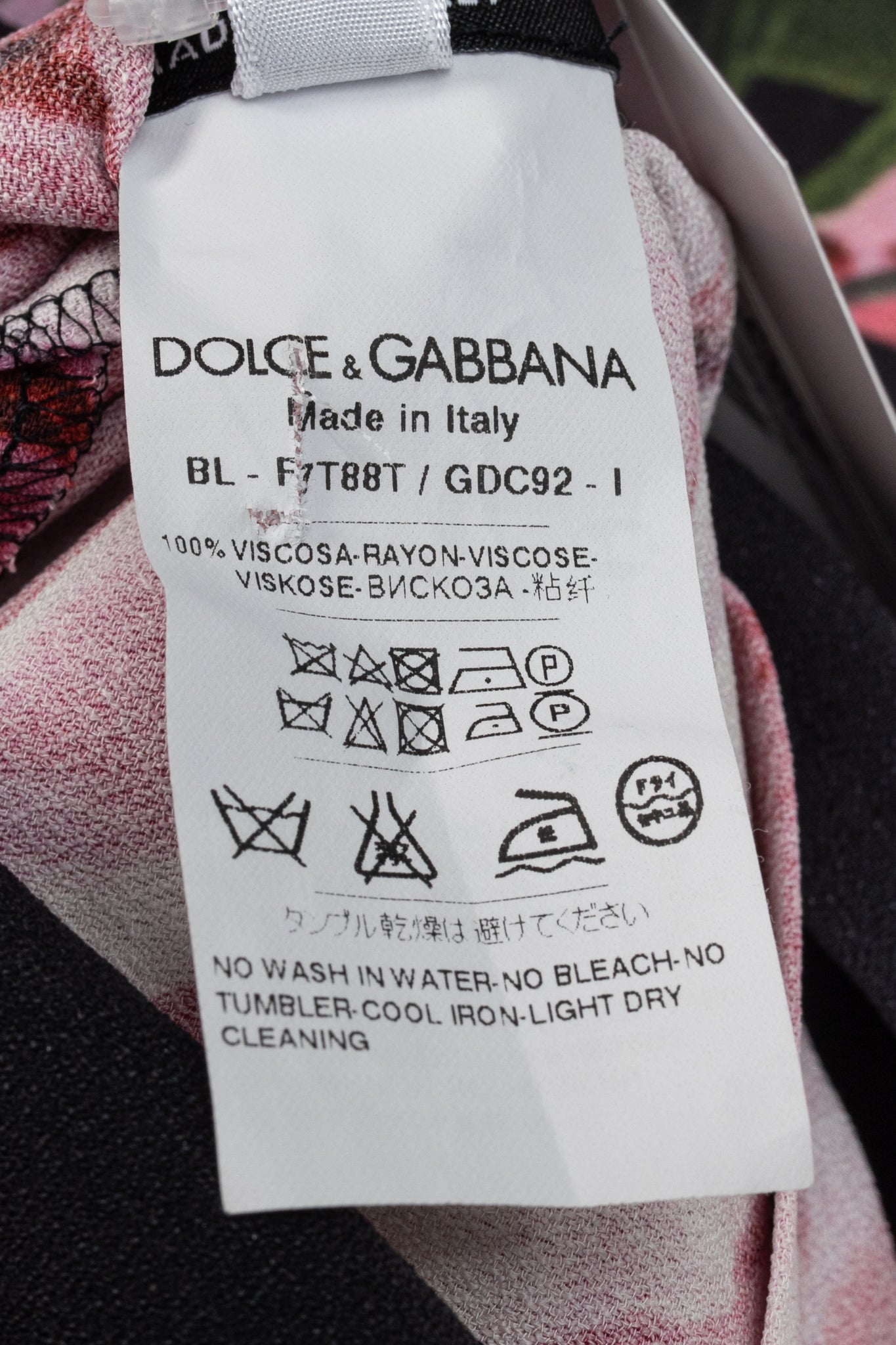 Dolce & Gabbana Nero Rose Floral Printed Crêpe Top
