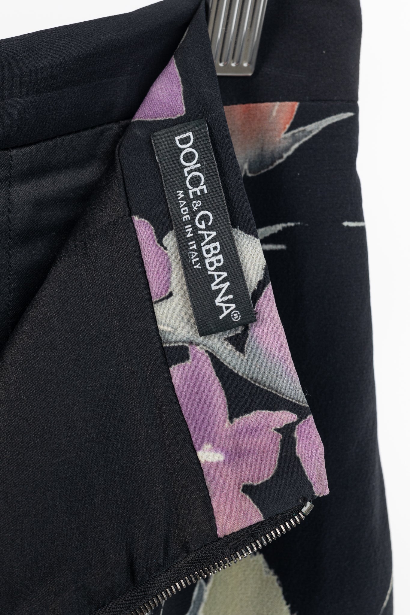 Dolce & Gabbana Black Floral Silk Pencil Skirt