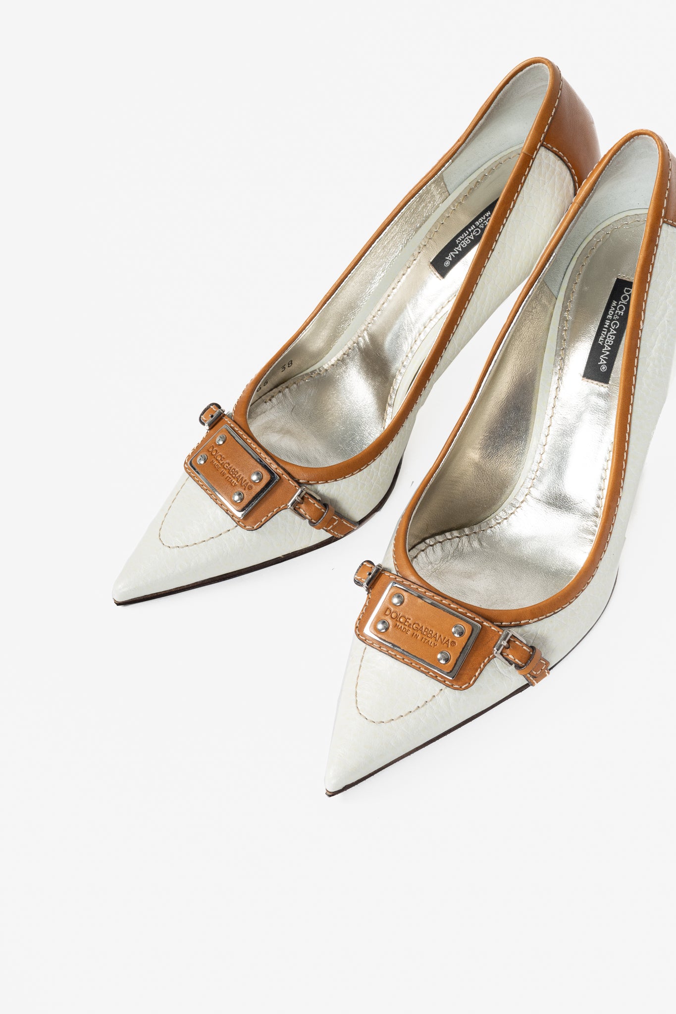 Dolce & Gabbana White & Cognac Logo-Plate Pumps