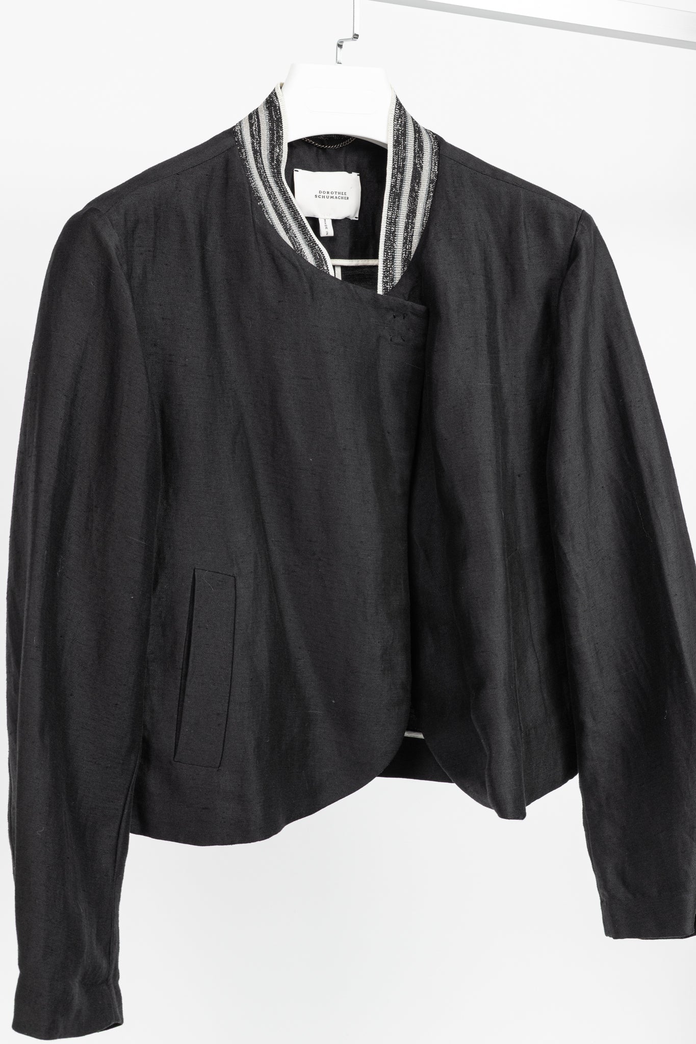 Dorothee Schumacher Black Linen Shantung Metallic-Collar Jacket