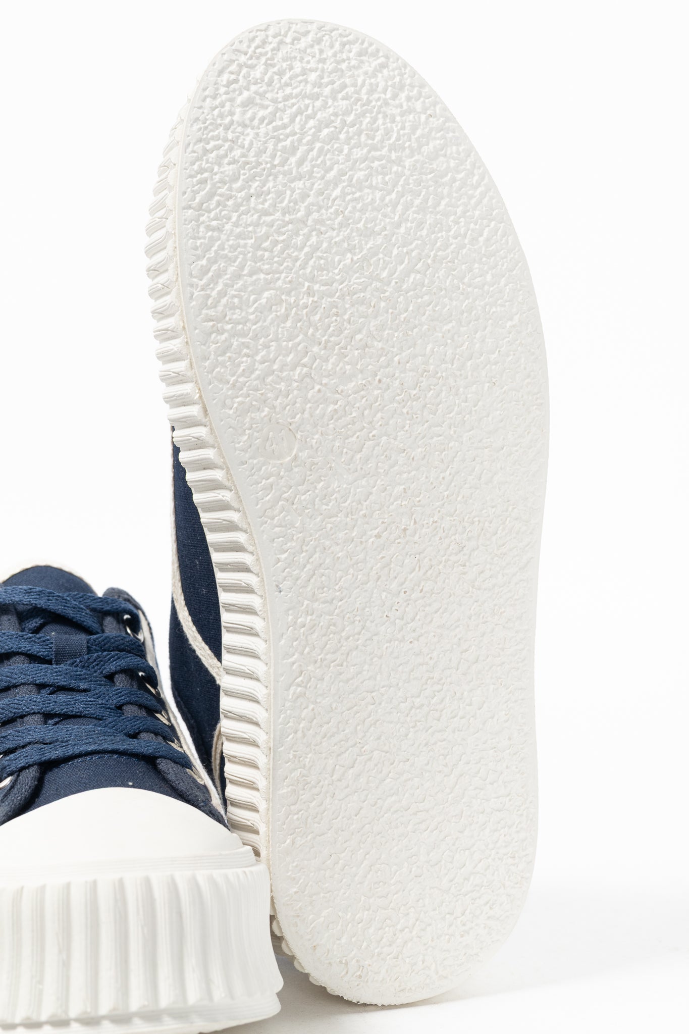 Dorothee Schumacher Cool Canvas Navy Lace-Up Platform Sneakers