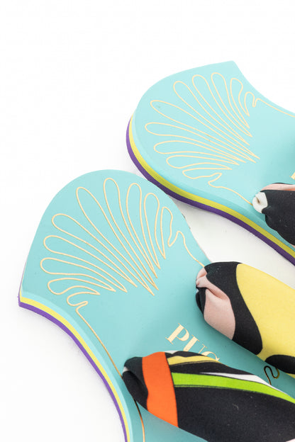Pucci SS23 Nero & Rosso Marmo-Print Scuba Thong Sandals