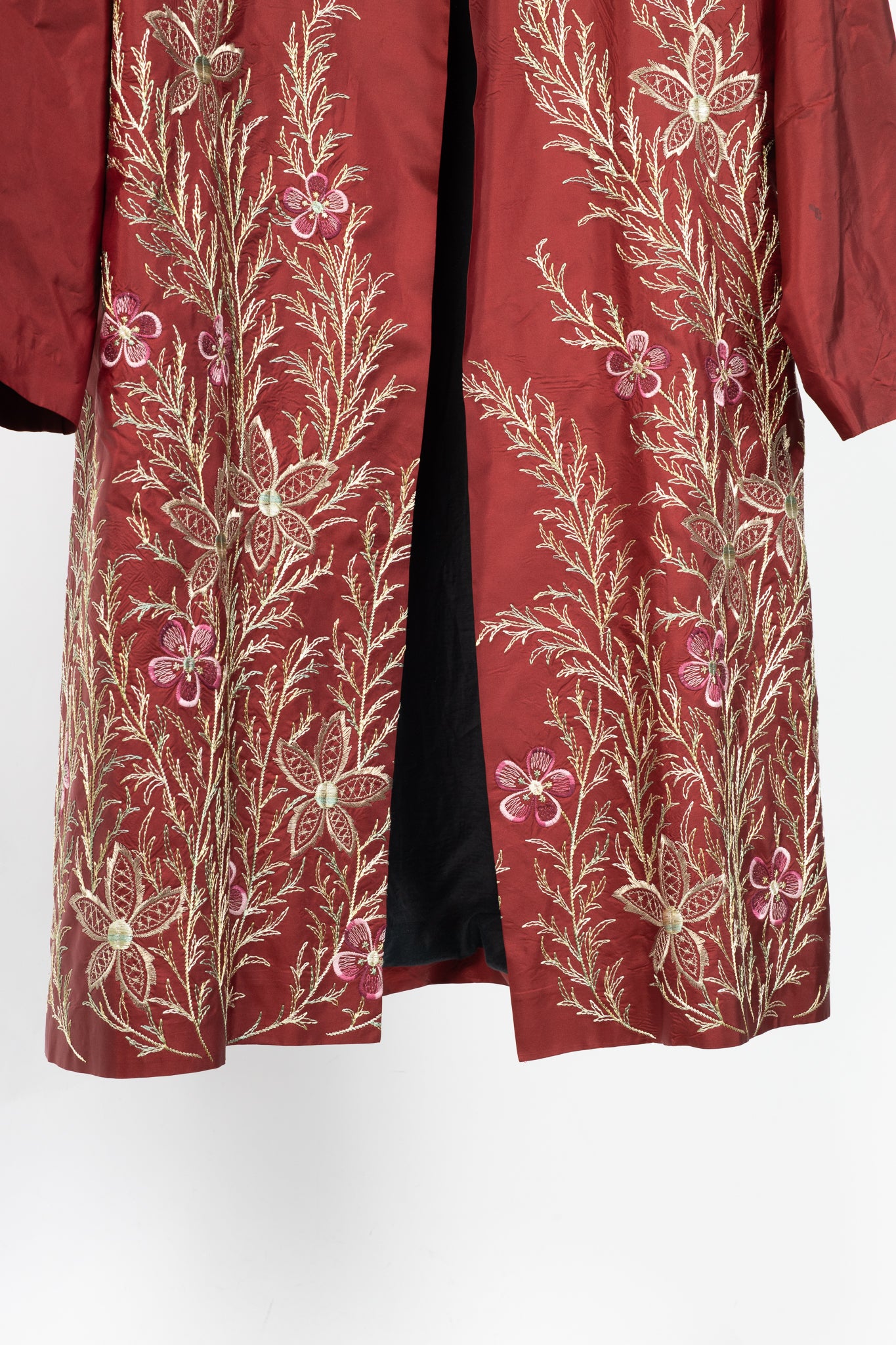 eskandar Red Silk Taffeta Floral-Embroidered Topper Coat