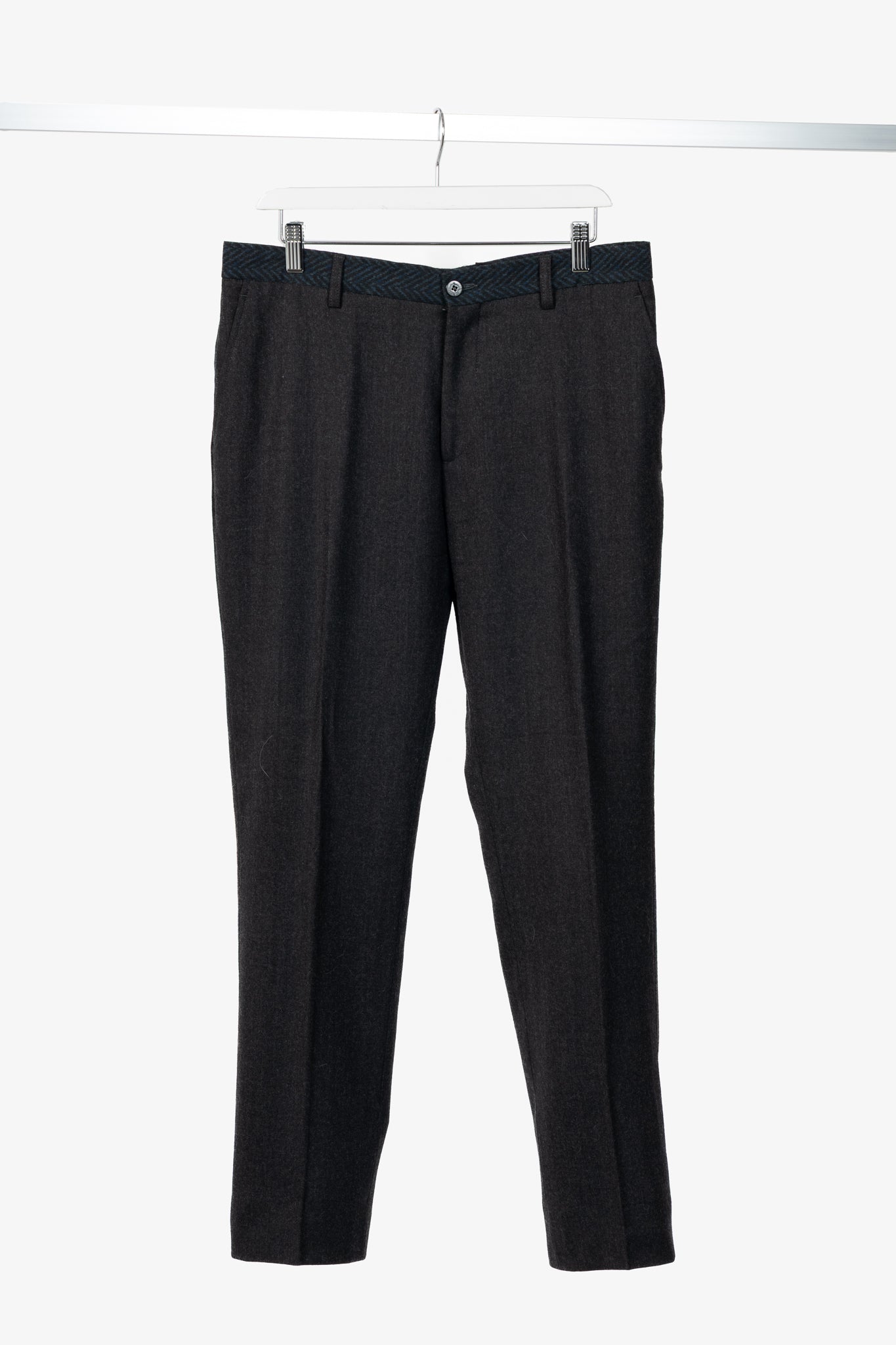 Etro Superleggerr Charcoal Wool-Flannel Herringbone-Trim Trousers