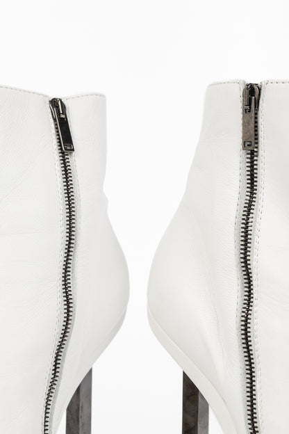 Gareth Pugh SS/14 Runway White Leather Angular-Heel Ankle Boots