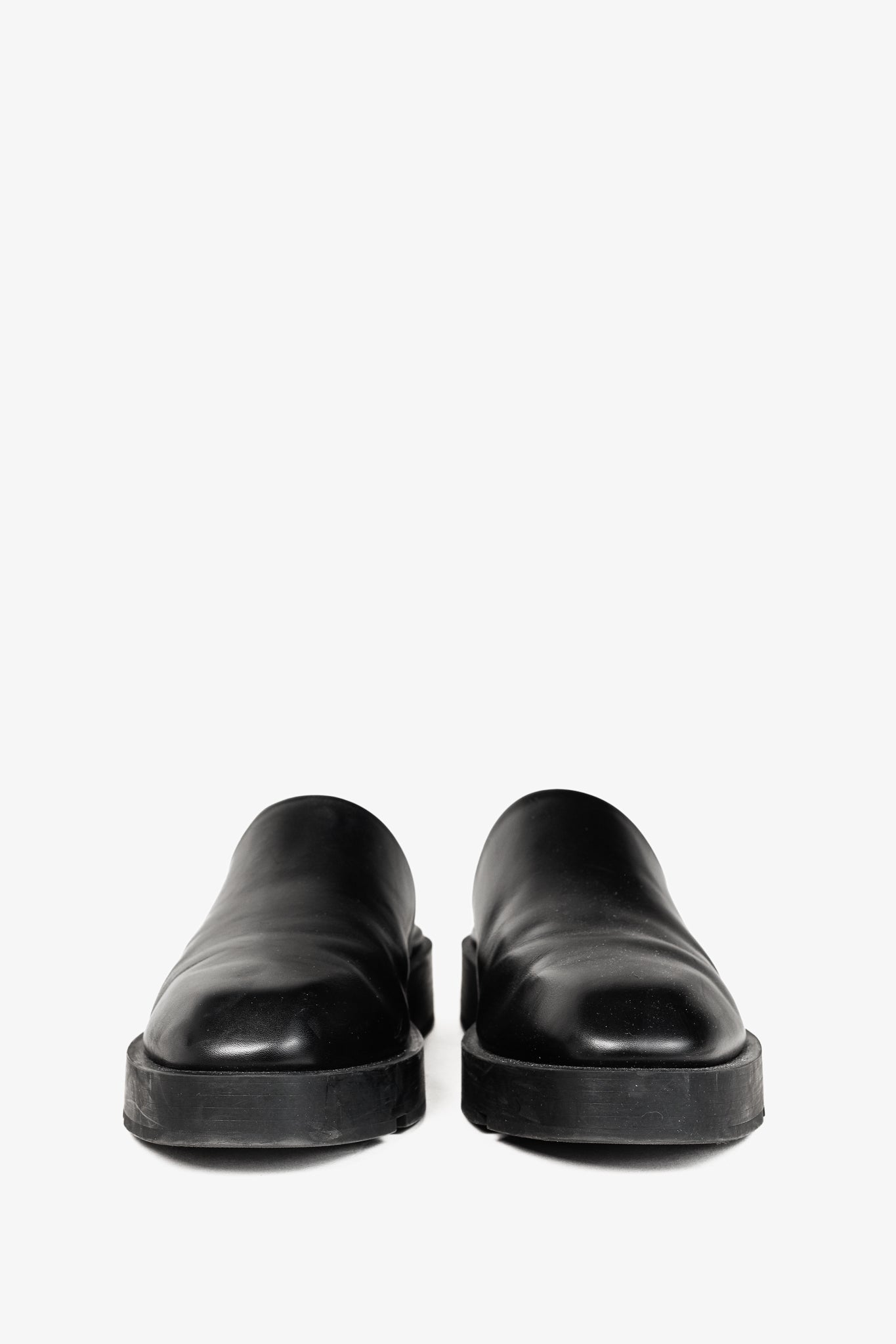 Givenchy Black Calf Leather Squared Show Backless Loafers