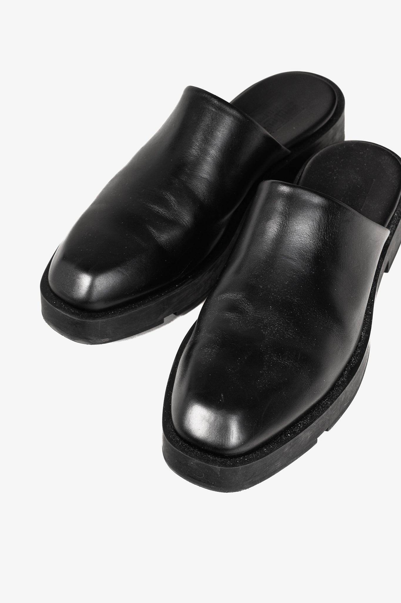 Givenchy Black Calf Leather Squared Show Backless Loafers