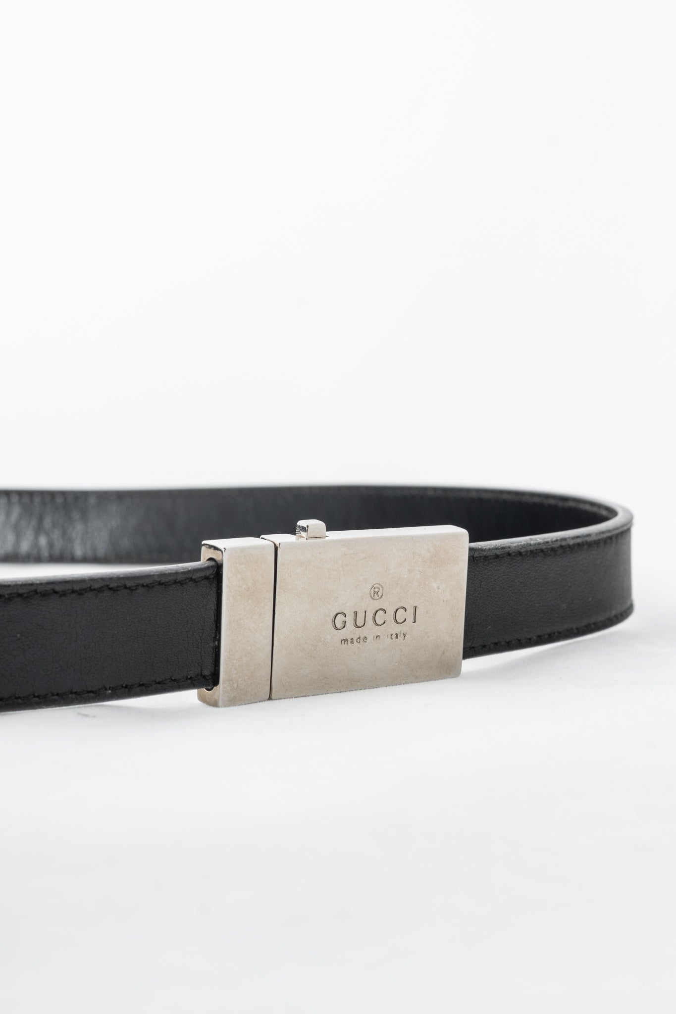 Gucci Black Leather Logo-Buckle Belt