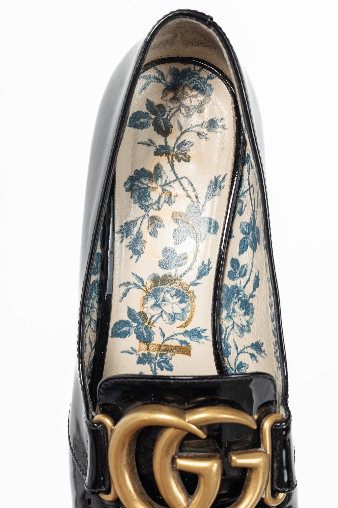 Gucci Victoire Black Patent-Leather GG Loafer Pumps