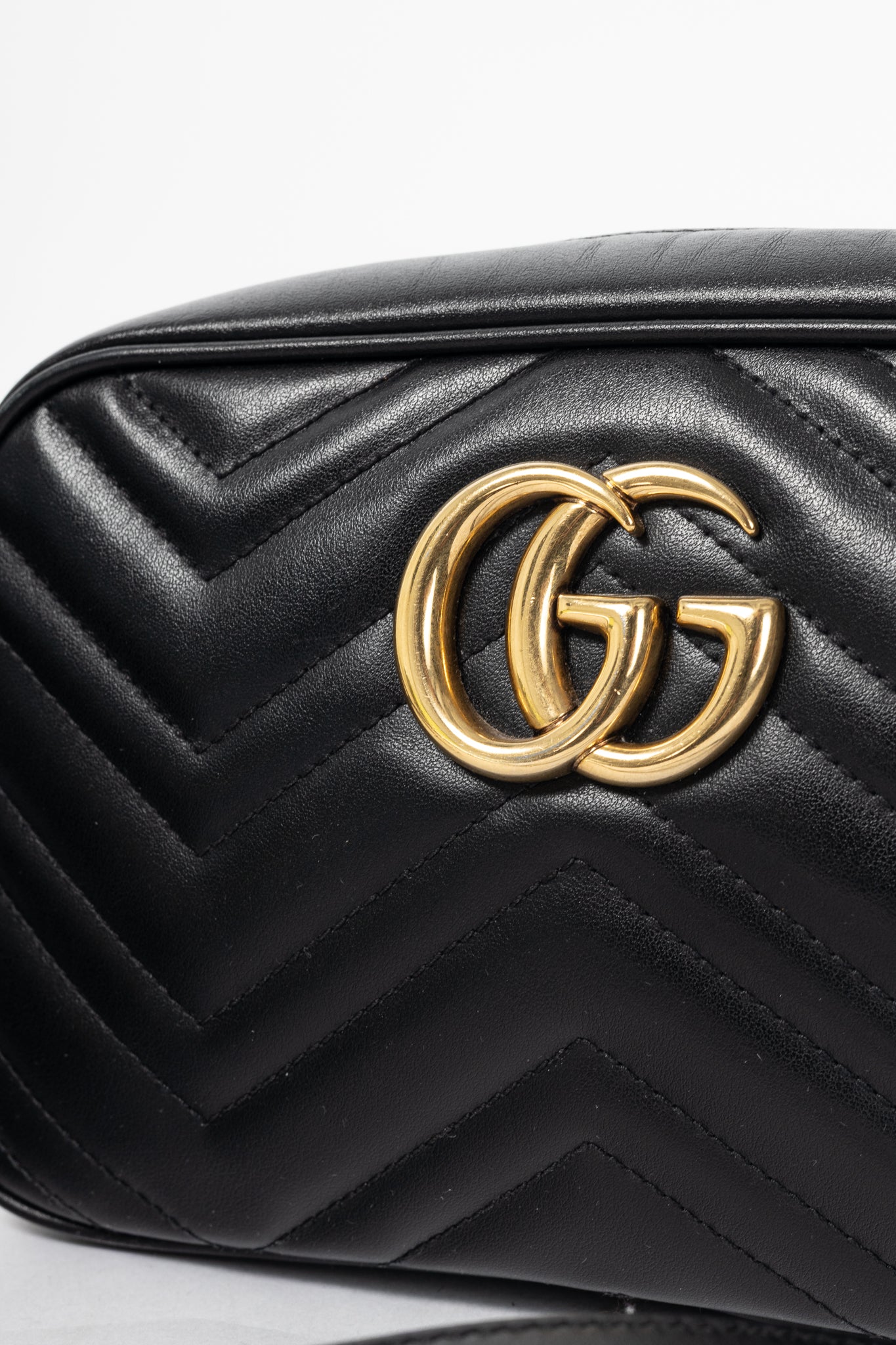 Gucci GG Marmont Small Black Matelassé Shoulder Bag